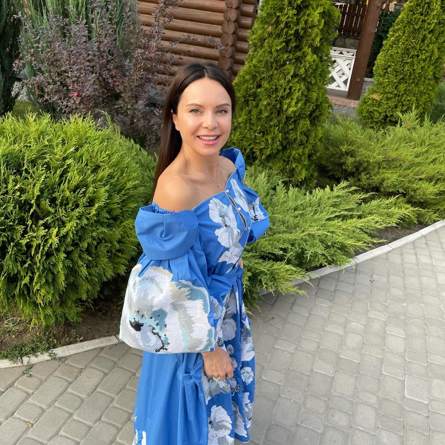 Наша історія, гордість та ідентичність. Зірки показали свої яскраві вбрання в День Вишиванки 2024