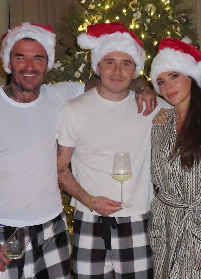 Вікторія Бекхем показала, як святкує Різдво у родинному колі (фото)