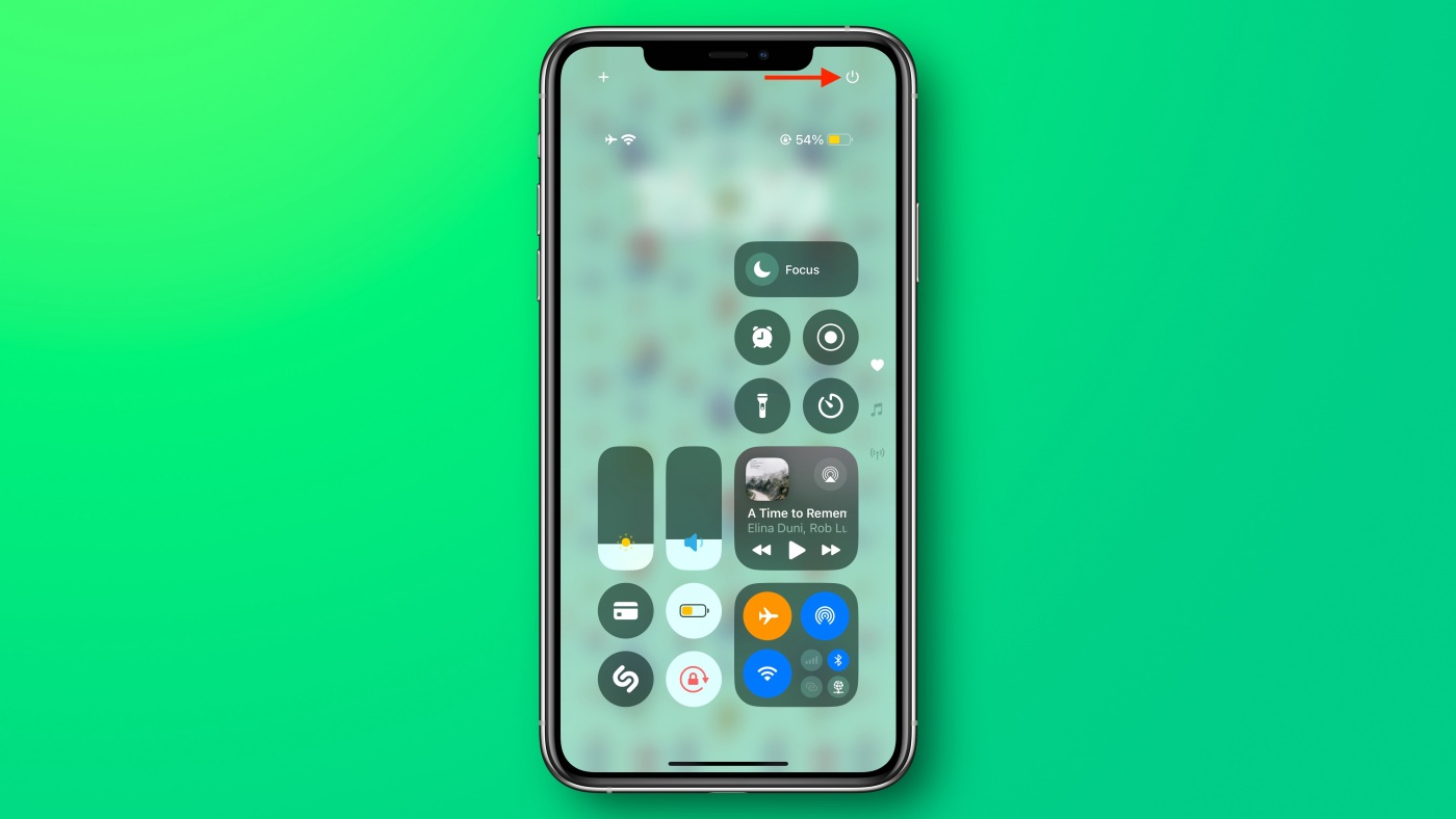 Как сделать свой iPhone еще круче с новым Центром управления в iOS 18: 10 полезных лайфхаков