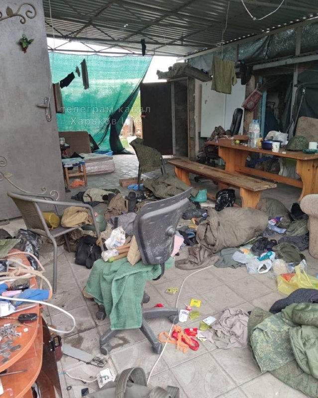 Даже ношеные женские трусы: как "вторая армия" позорилась в Изюме (видео)