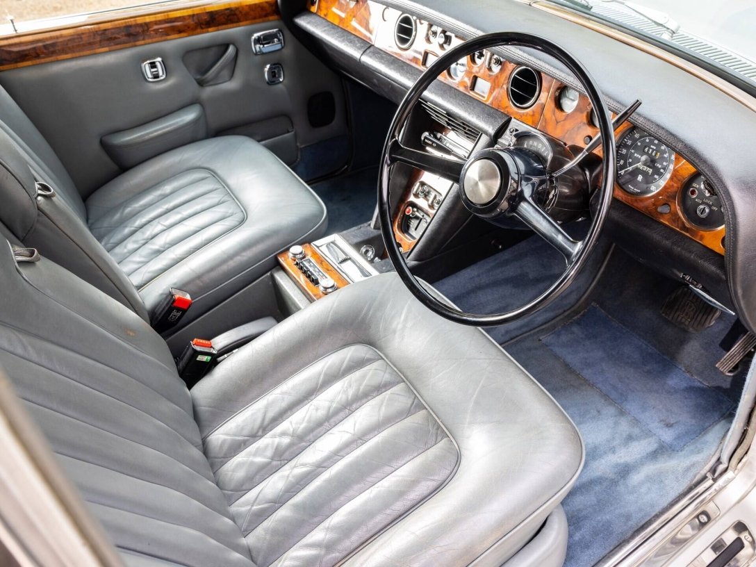 Андрій Данилко продає знаменитий Rolls-Royce Фредді Мерк'юрі: скільки коштує цей автомобіль