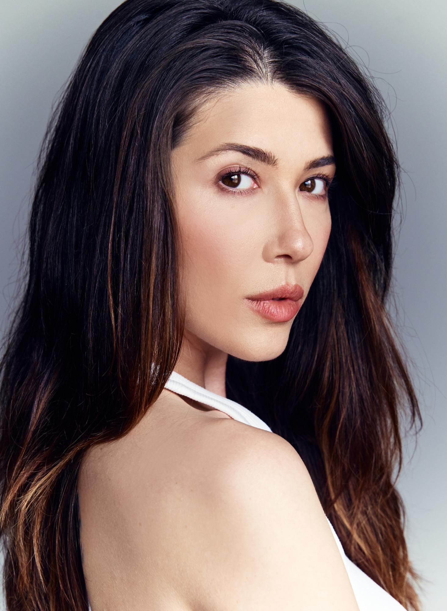 Украинка сыграла главную роль в нашумевшем сериале Netflix: что о ней известно