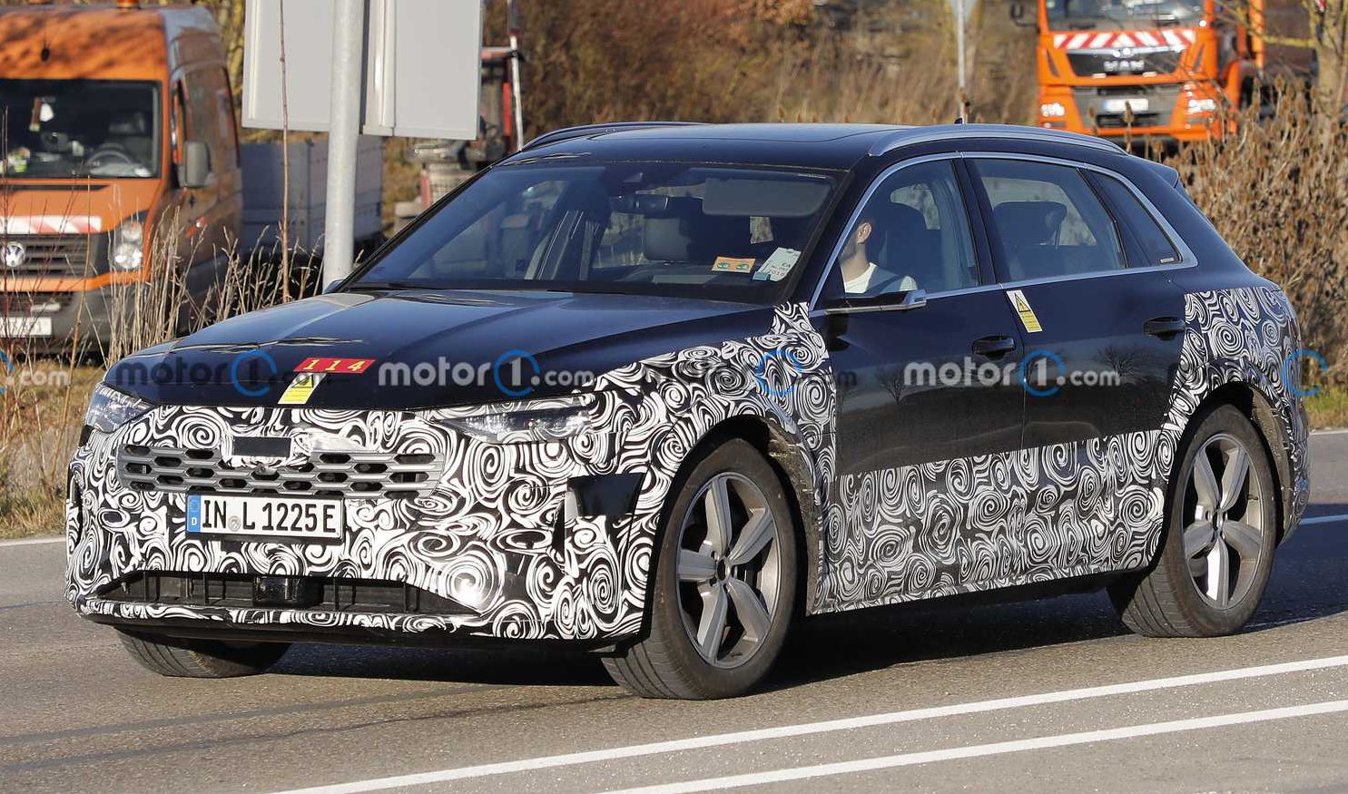 Audi прекратит выпуск электрического внедорожника e-tron