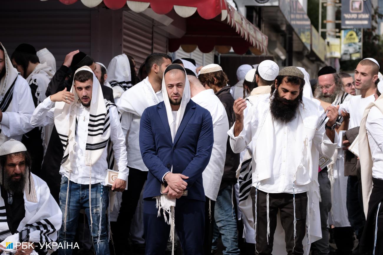 Как Умань принимала хасидов во время войны. Репортаж РБК-Украина с праздника Рош ха-Шана
