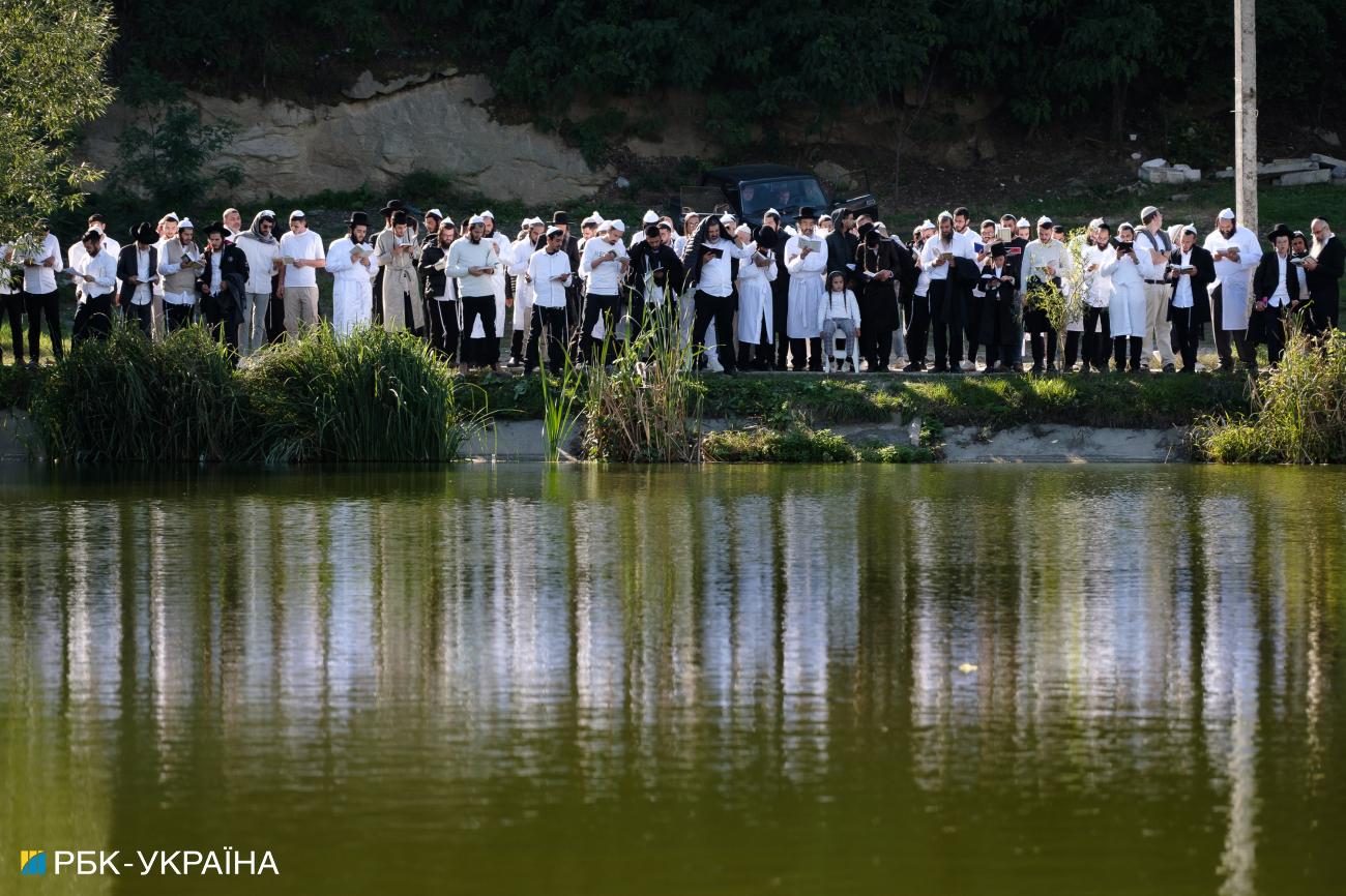 Как Умань принимала хасидов во время войны. Репортаж РБК-Украина с праздника Рош ха-Шана