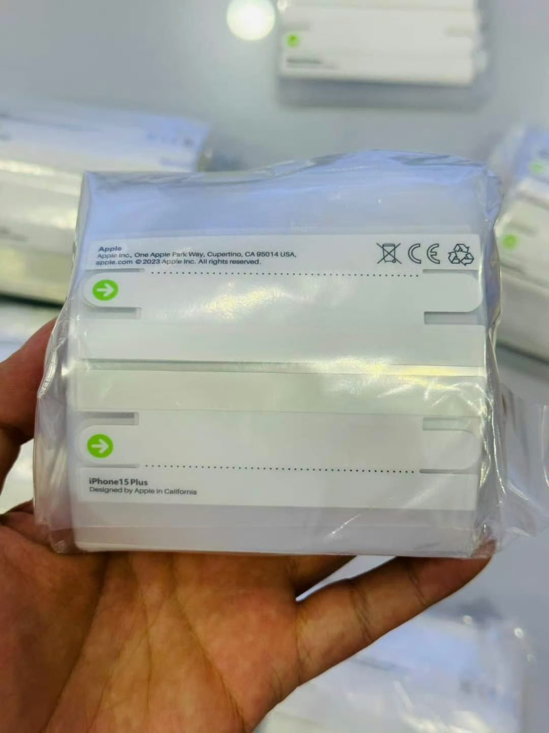 Будьте обережні: захищені iPhone 15 вже навчилися підробляти