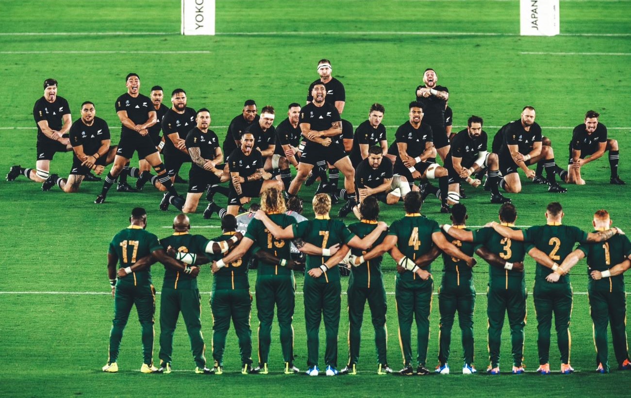 Эль Класико, спектакль Фьюри, дерби Манчестера и финал регби: анонс выходных в спорте