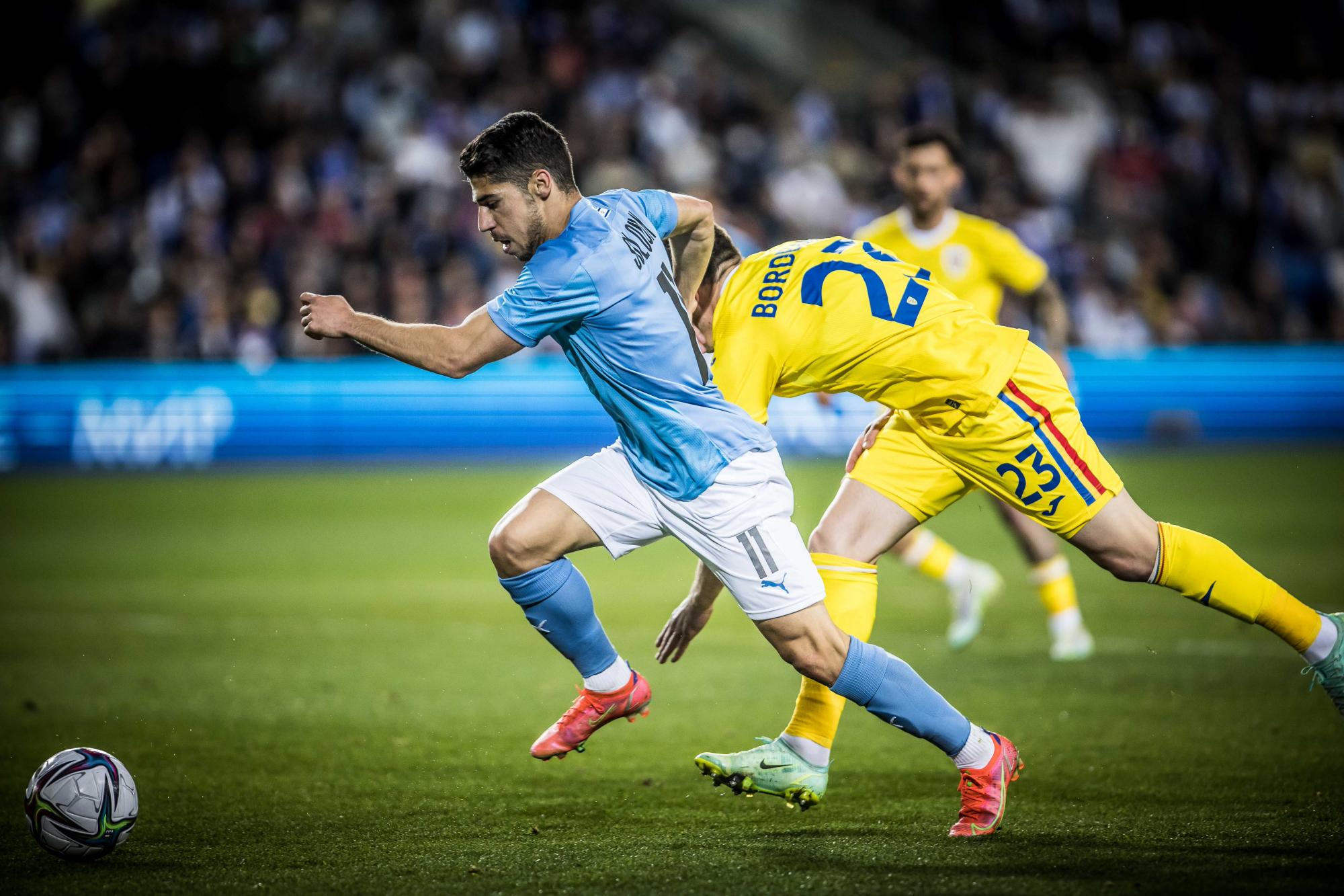 Український футбол на паузі. "Усе для фронту, все для перемоги" та клята невідомість