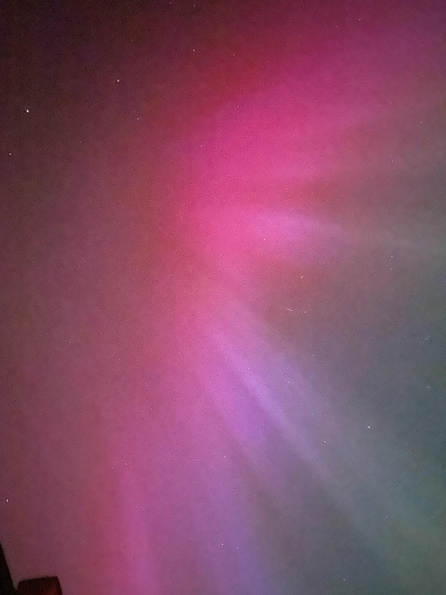 Полярне сяйво в травні стало найбільшим за 500 років: воно охопило половину планети