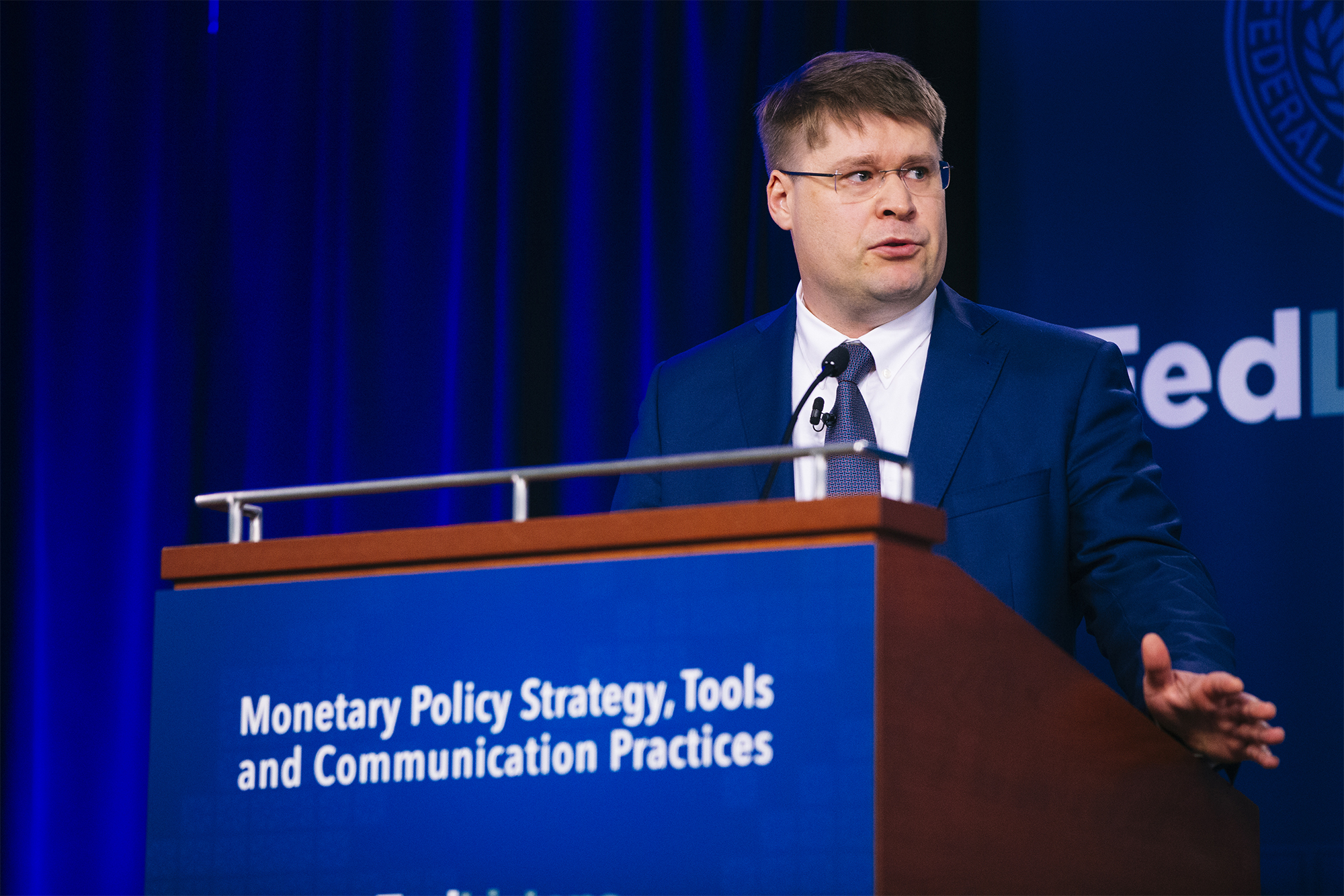 Економіст Юрій Городніченко: У нас немає часу чекати, поки російська економіка завалиться