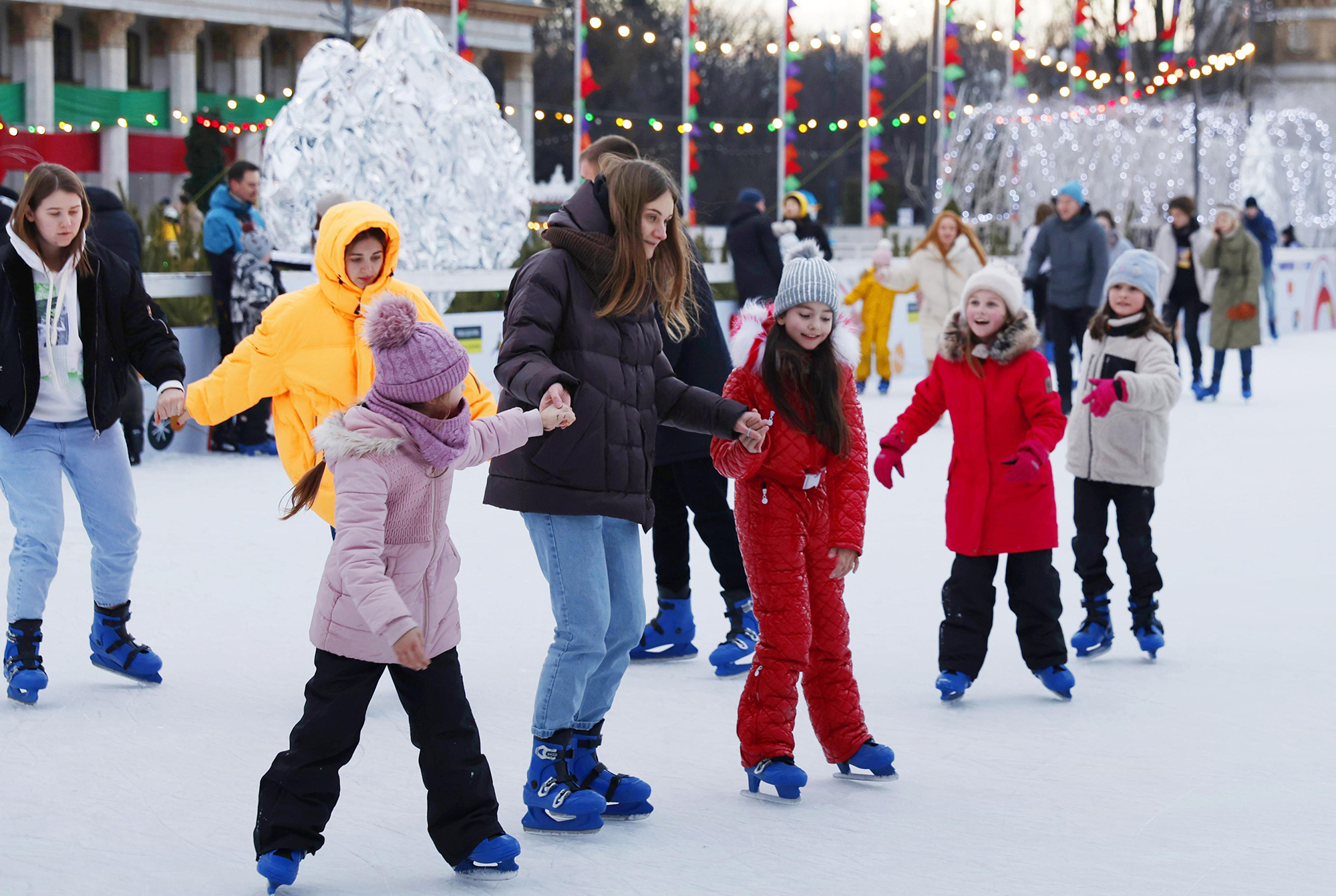 "Елка несокрушимости" и катки. Куда пойти в Киеве на новогодние праздники с детьми