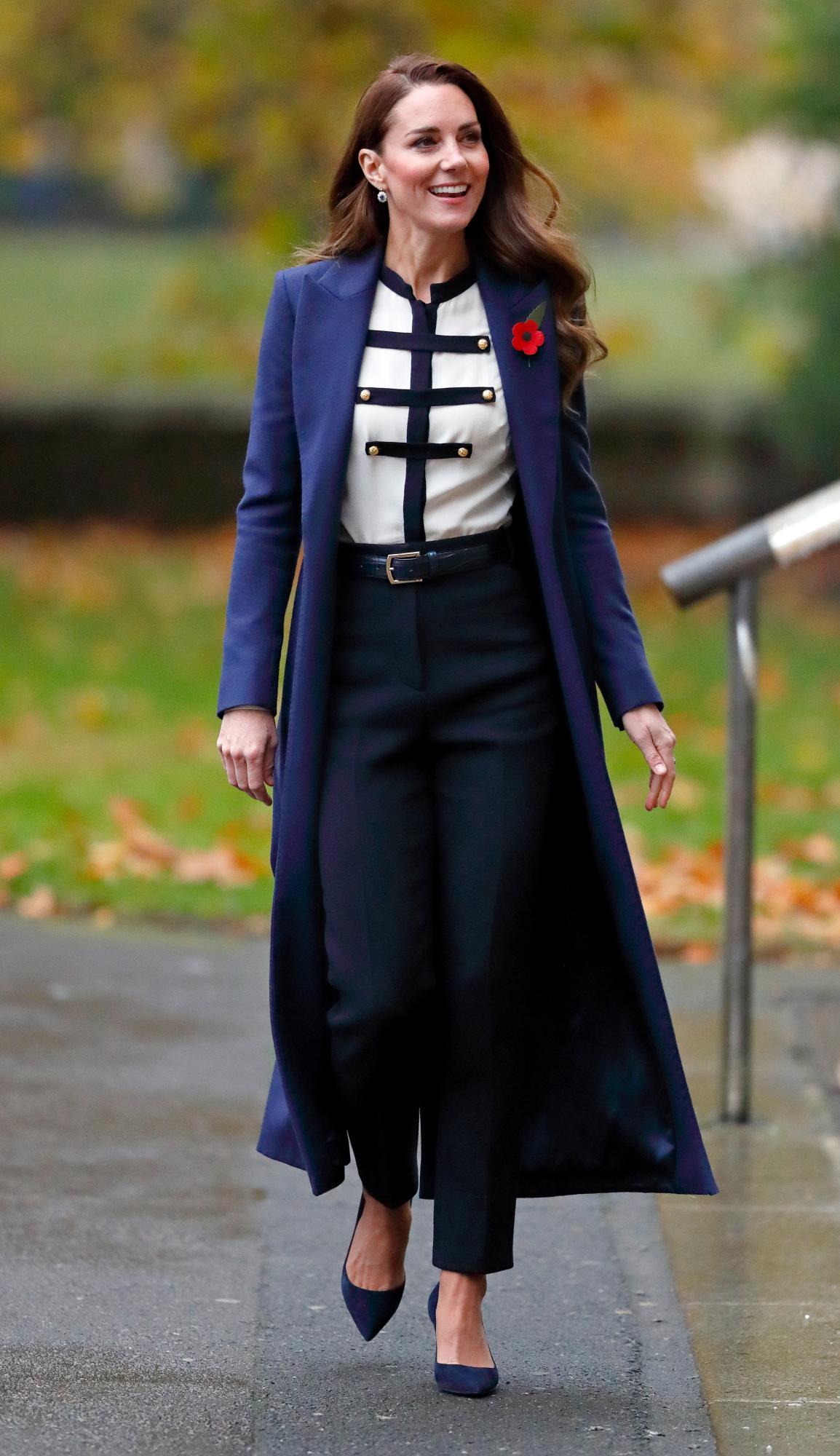 Удивила всех: самые смелые и неожиданные образы Кейт Миддлтон за 2021 год