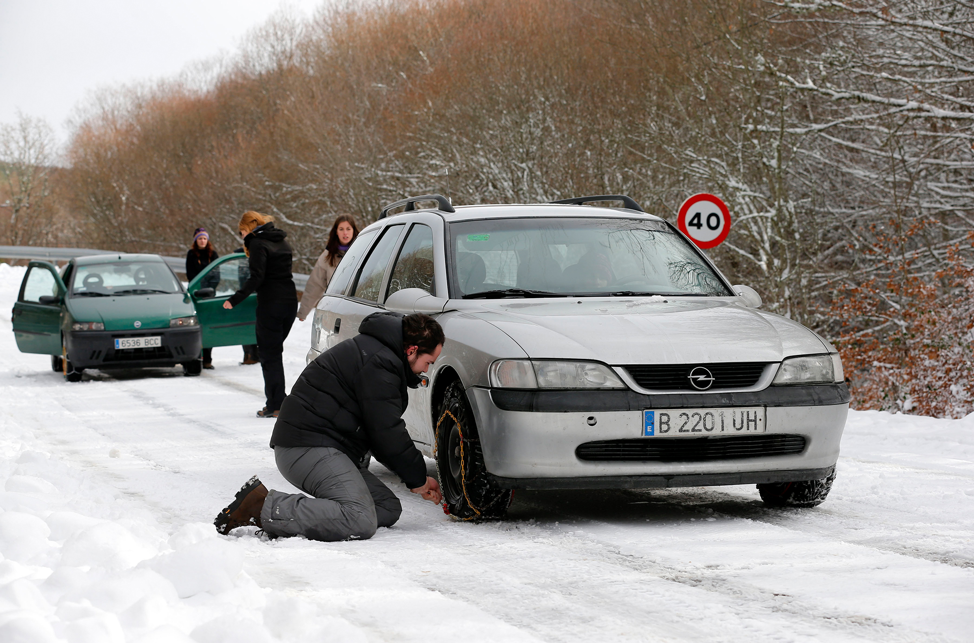 З настанням холодів. В яких країнах ЄС треба змінювати шини на зимові