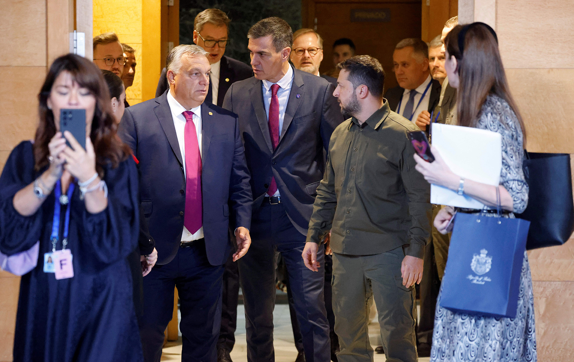 Шантаж и торги. Даст ли Брюссель Украине 50 млрд евро и когда начнутся переговоры о вступлении в ЕС