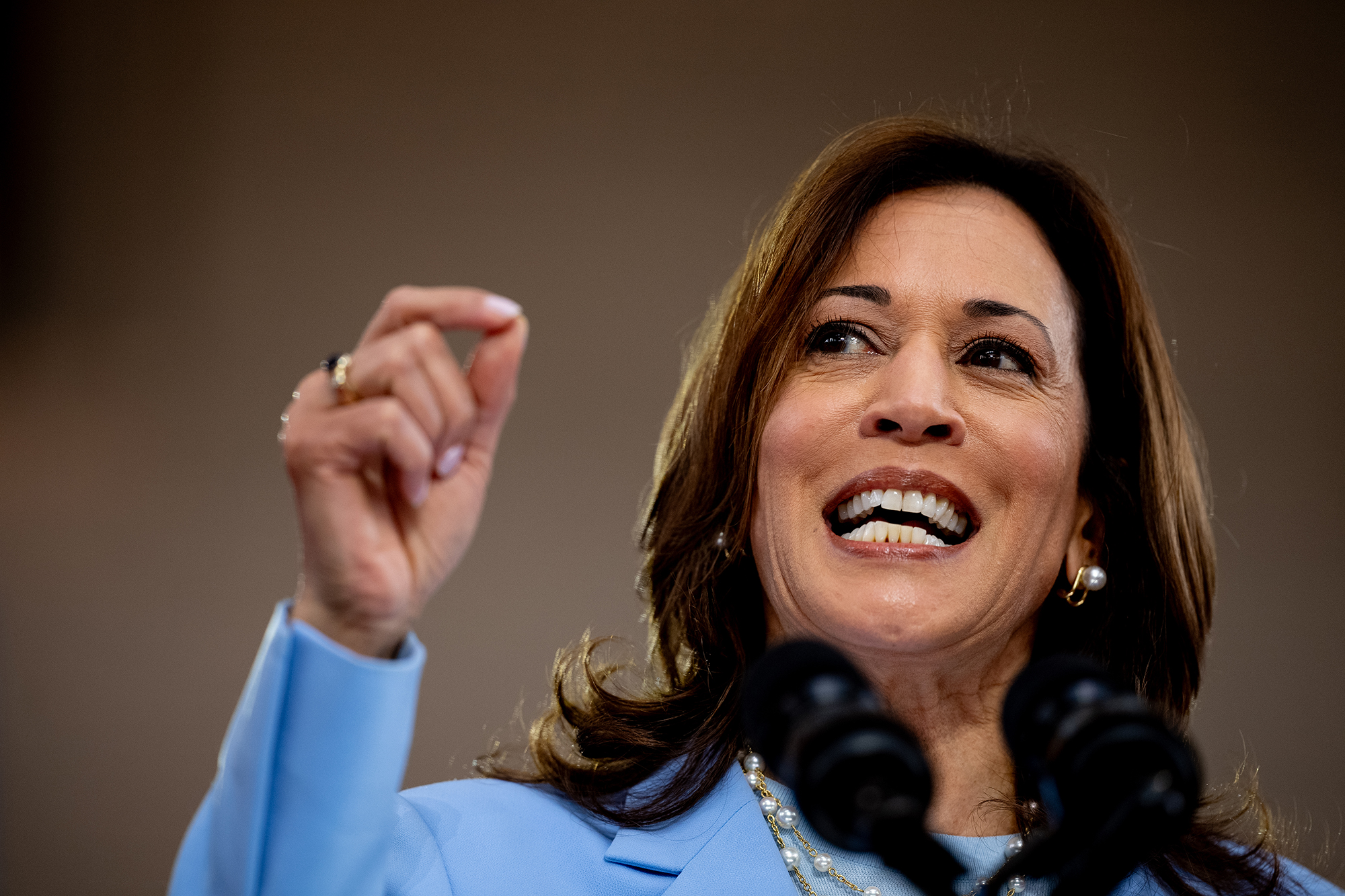 Вынужденный шаг. Почему Байден снялся с выборов и кто из пары Харрис-Трамп лучше для Украины