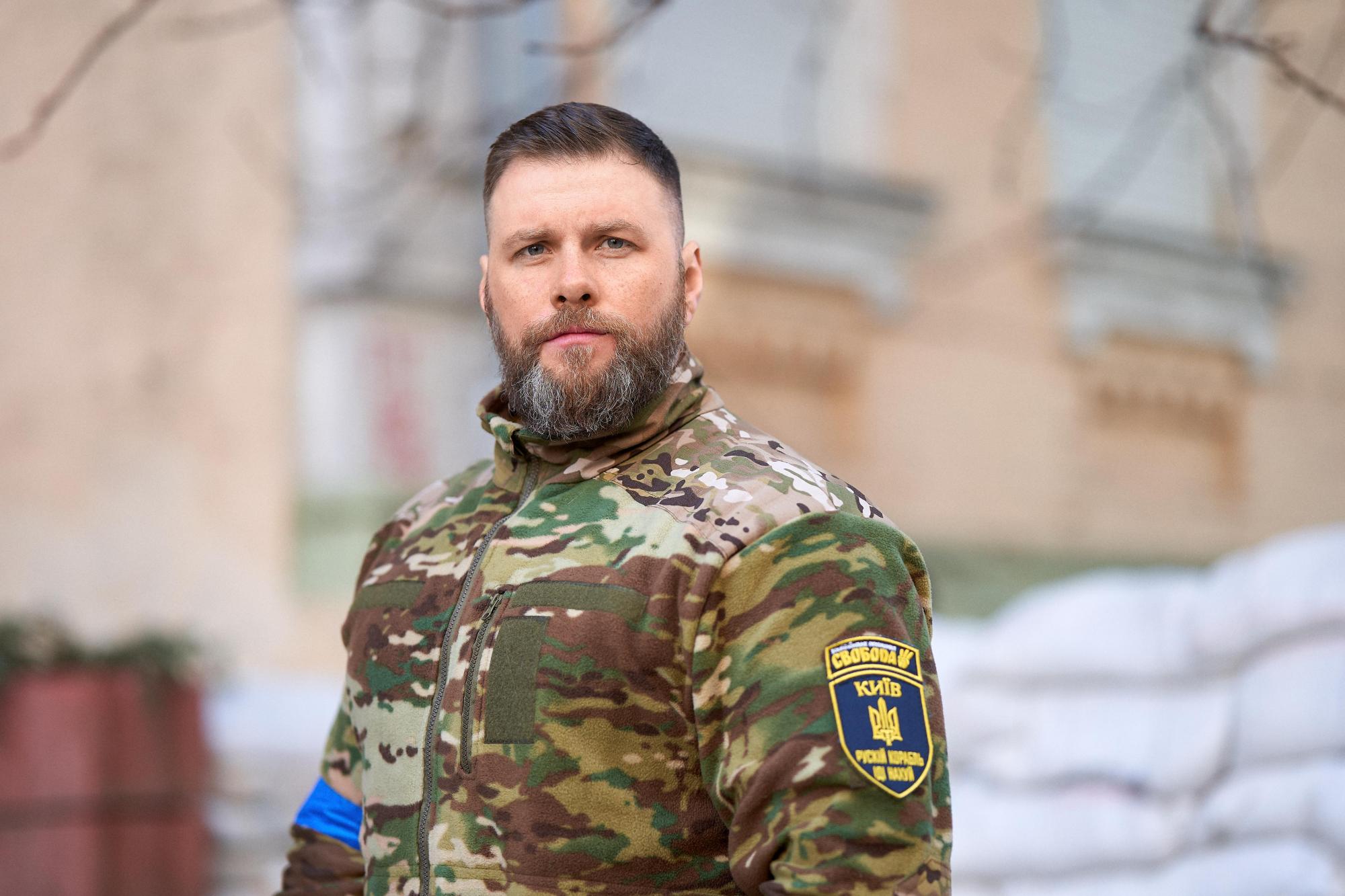 Актор-воїн Володимир Ращук: Війна - це реальне життя, а не кіно, тому воювати будуть всі