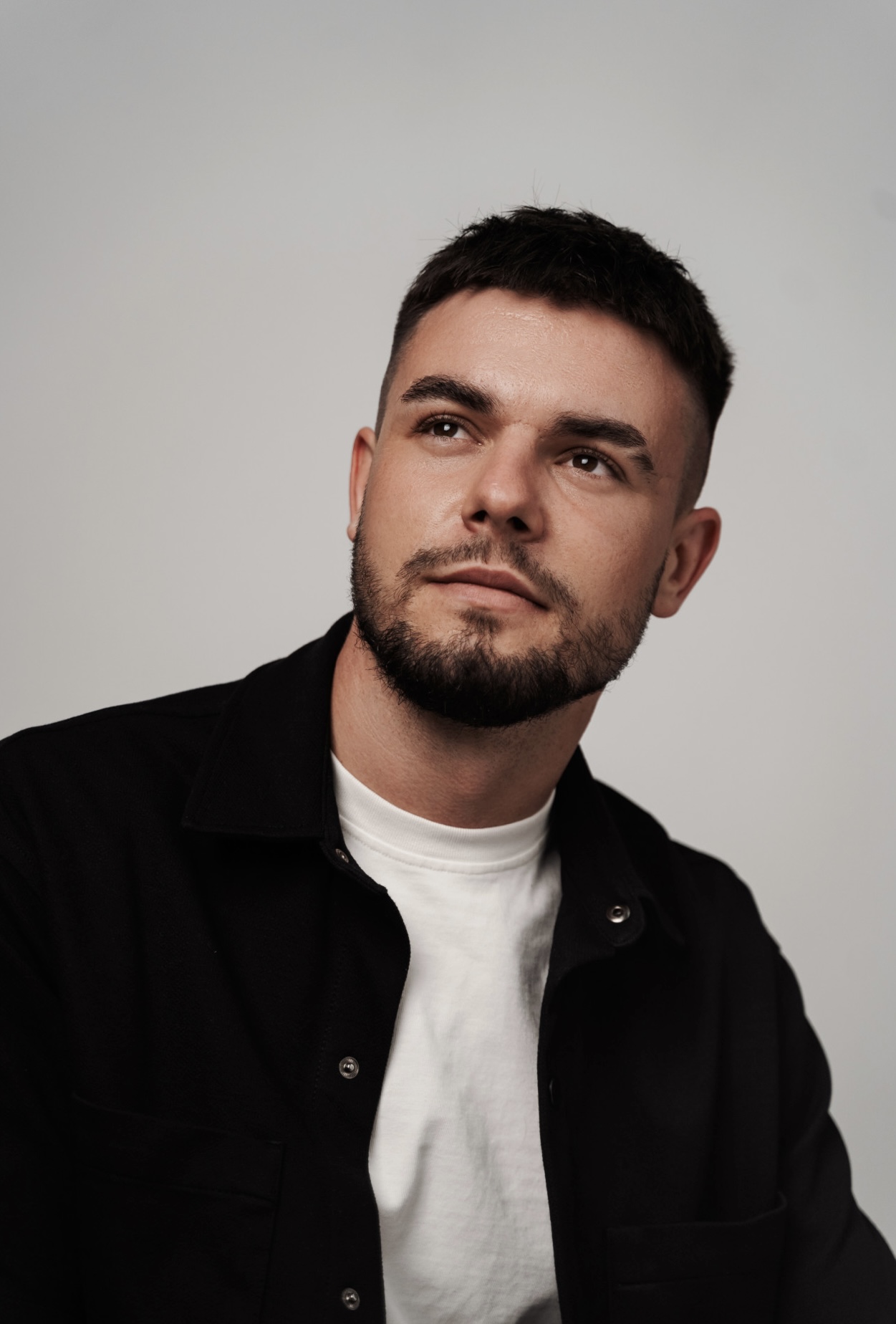 Украинский певец открыл ресторан в Лондоне: что там подают, какие цены и интерьер (эксклюзивные фото)