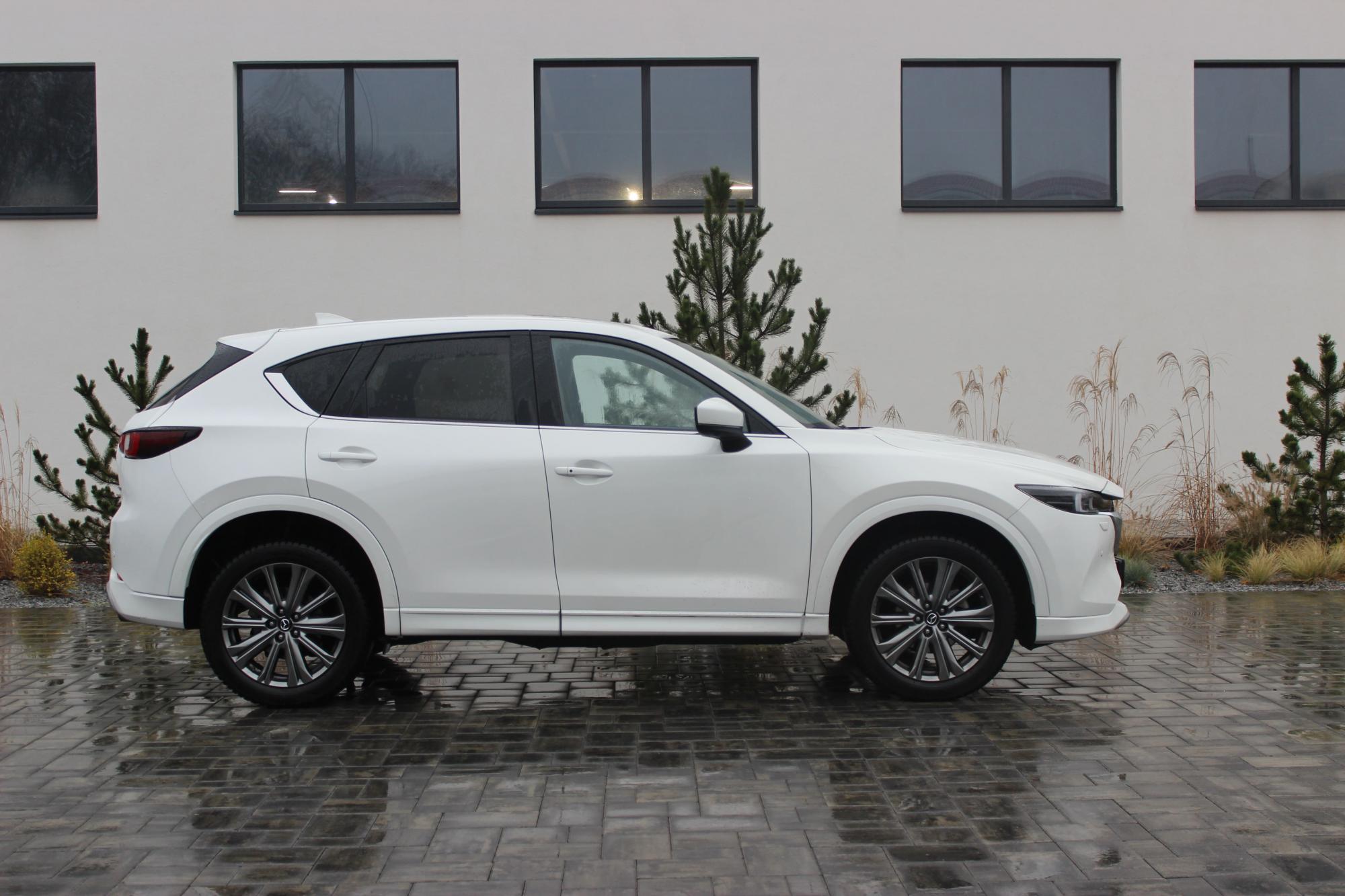 Тест-драйв Mazda CX-5: изучаем особенности популярного японского кроссовера