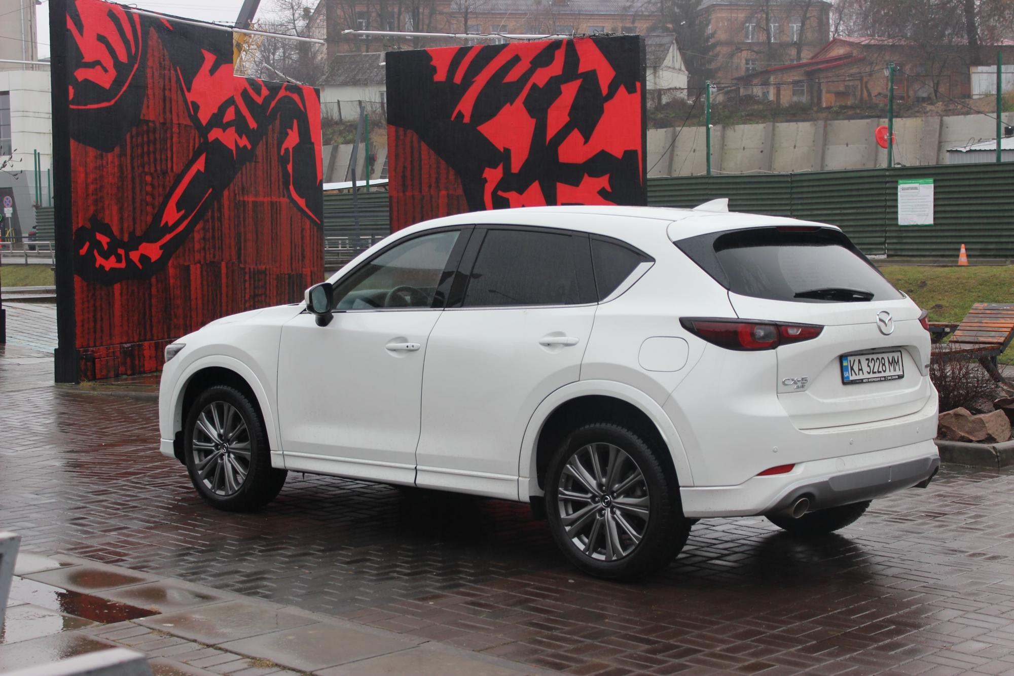 Тест-драйв Mazda CX-5: изучаем особенности популярного японского кроссовера