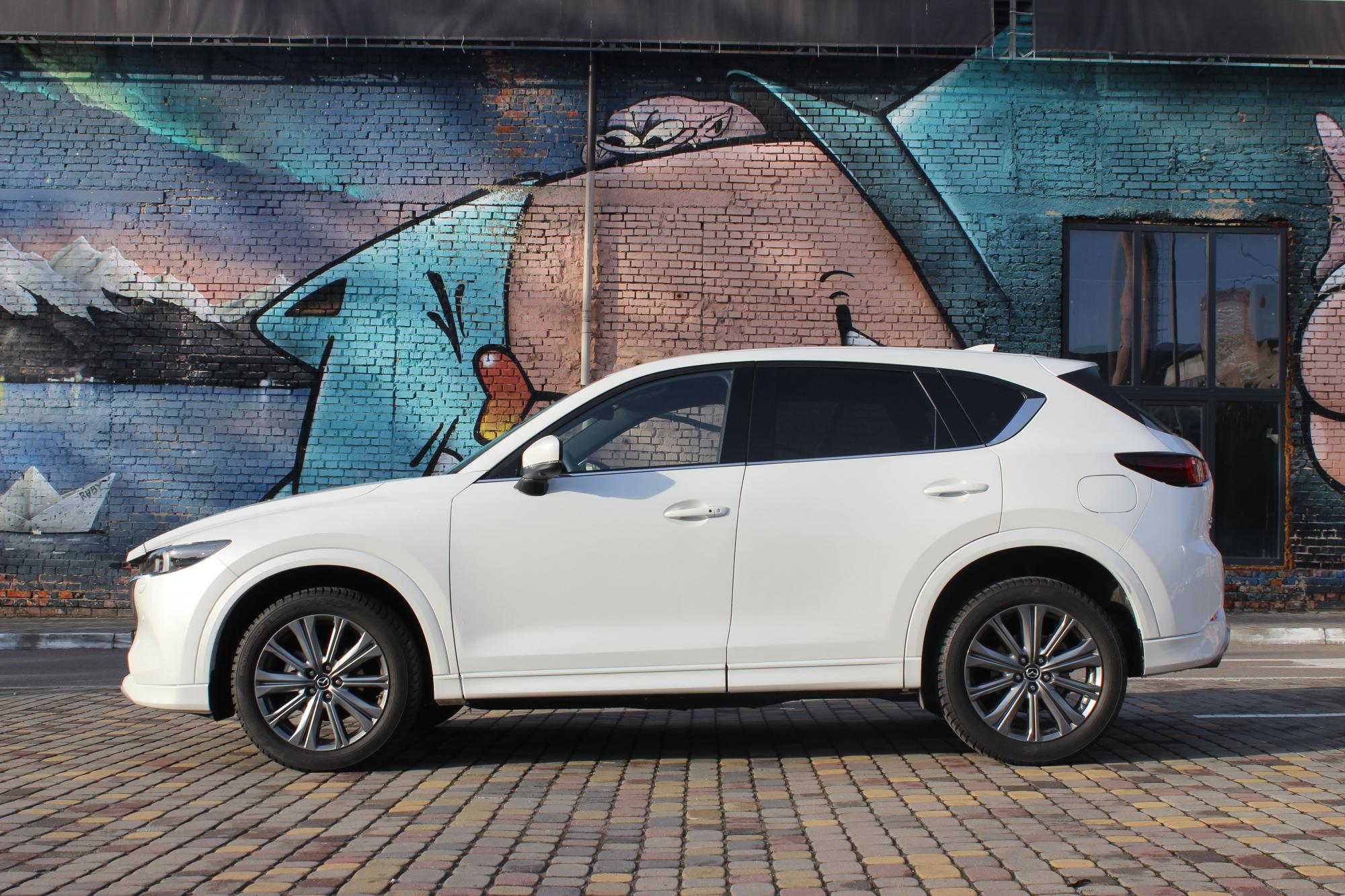 Тест-драйв Mazda CX-5: изучаем особенности популярного японского кроссовера