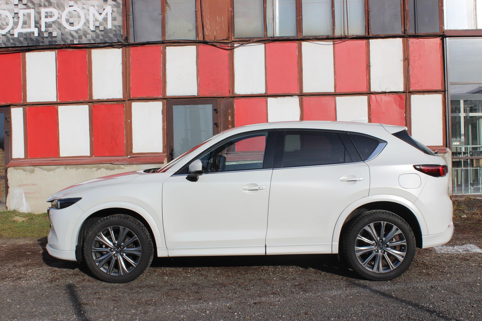 Тест-драйв Mazda CX-5: изучаем особенности популярного японского кроссовера