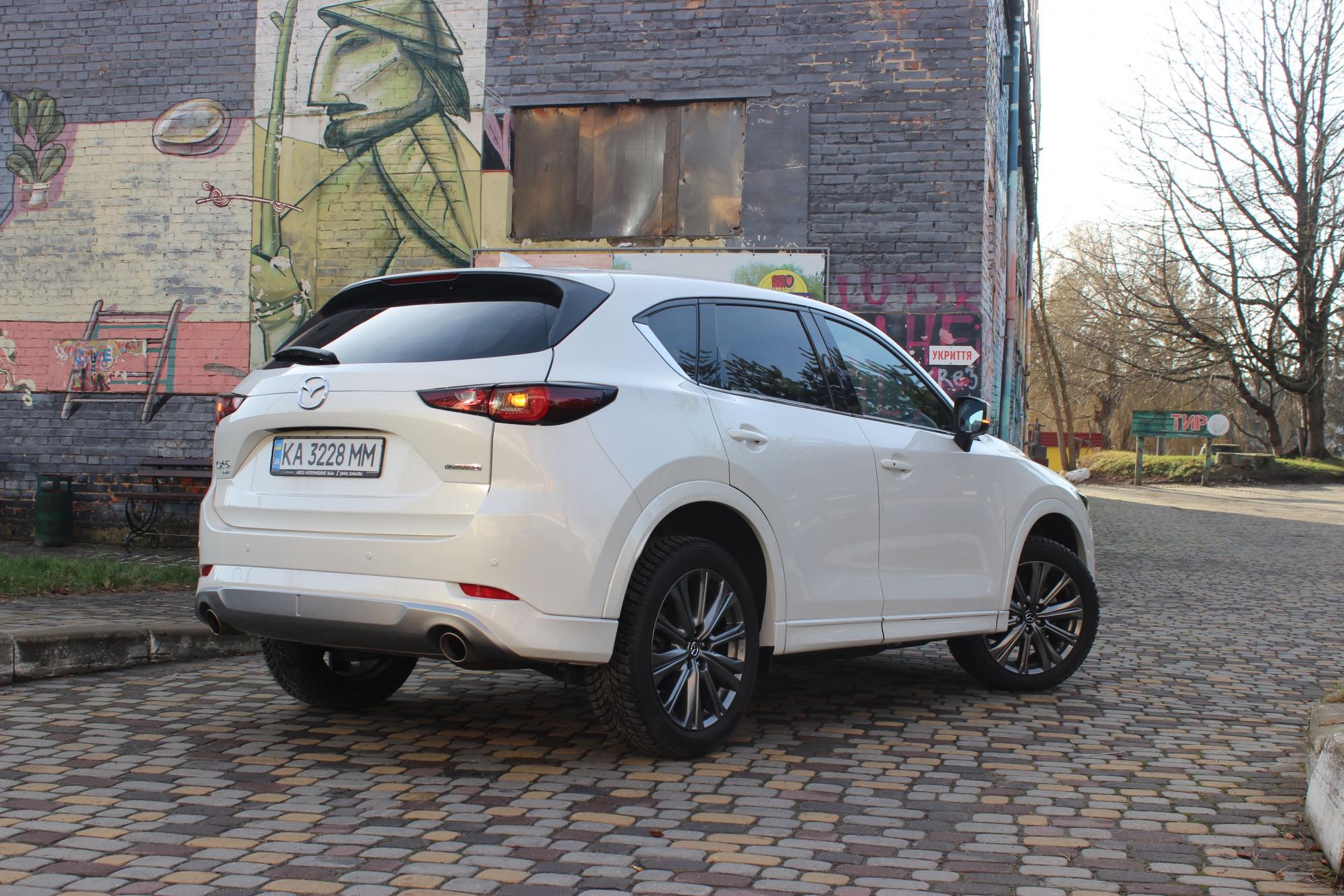 Тест-драйв Mazda CX-5: изучаем особенности популярного японского кроссовера