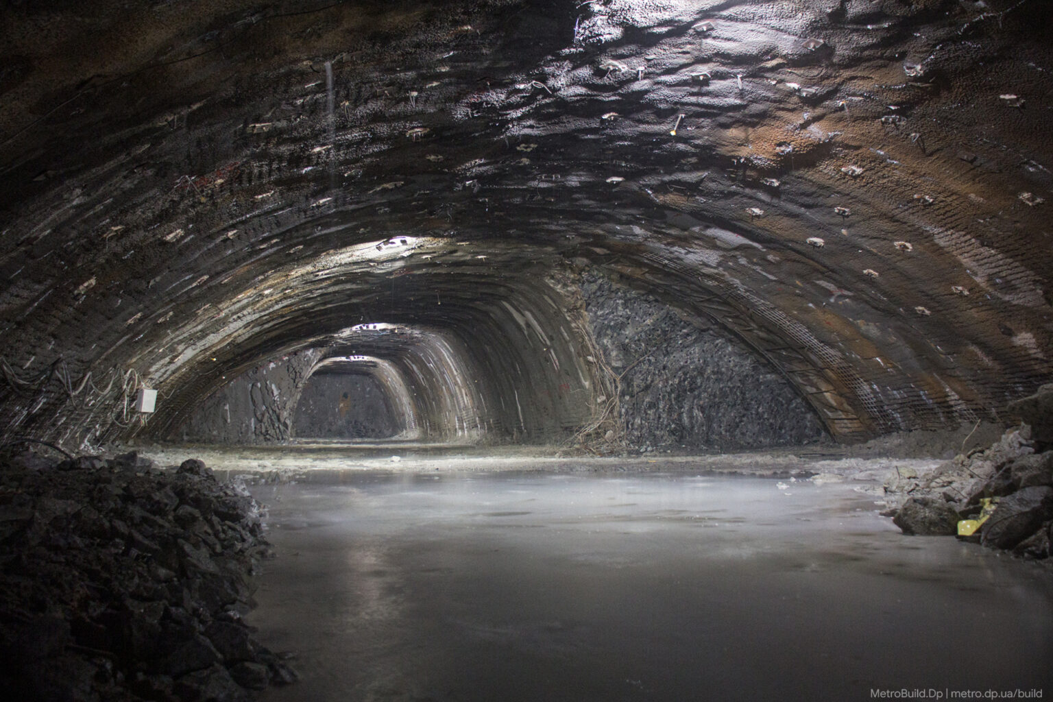 Смотрите, как будут выглядеть новые мегасовременные станции метро в Днепре (фото и видео)