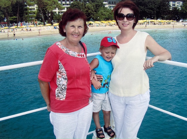 Алла Мазур рассказала, почему ее сын-подросток отказывается фотографироваться