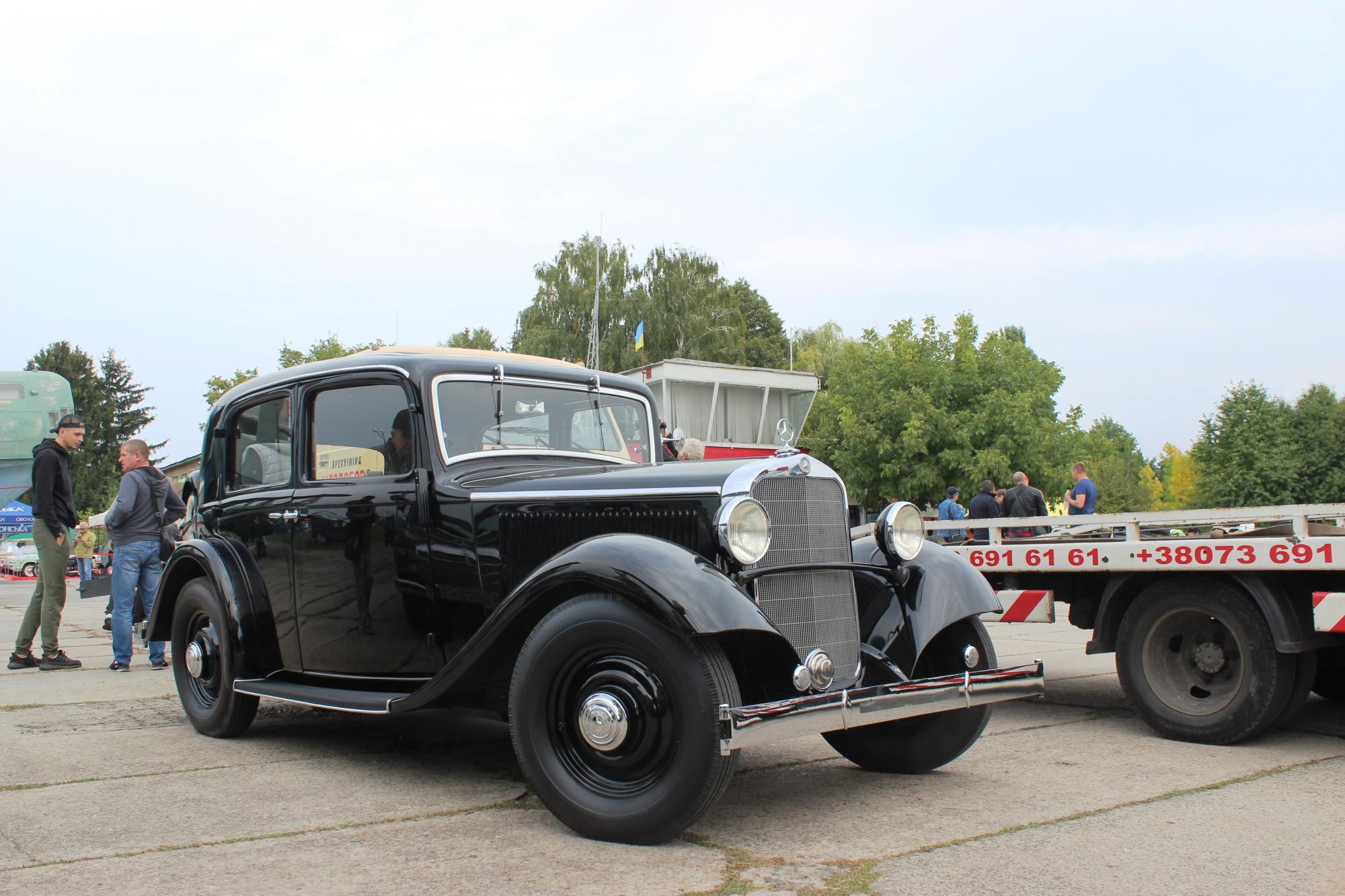 Названы лучшие автомобили осеннего фестиваля OldCarLand в Киеве