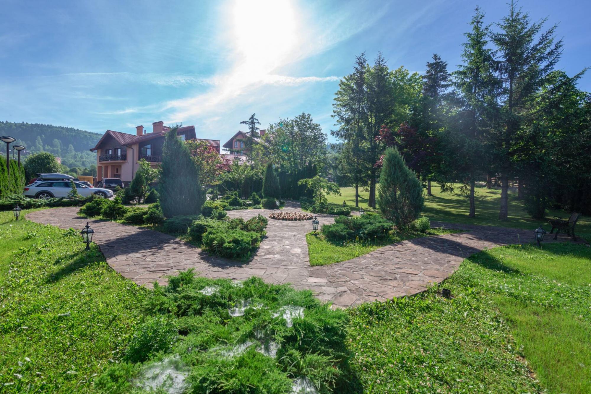 Трускавець та Східниця. Які курорти західної України працюють під час війни