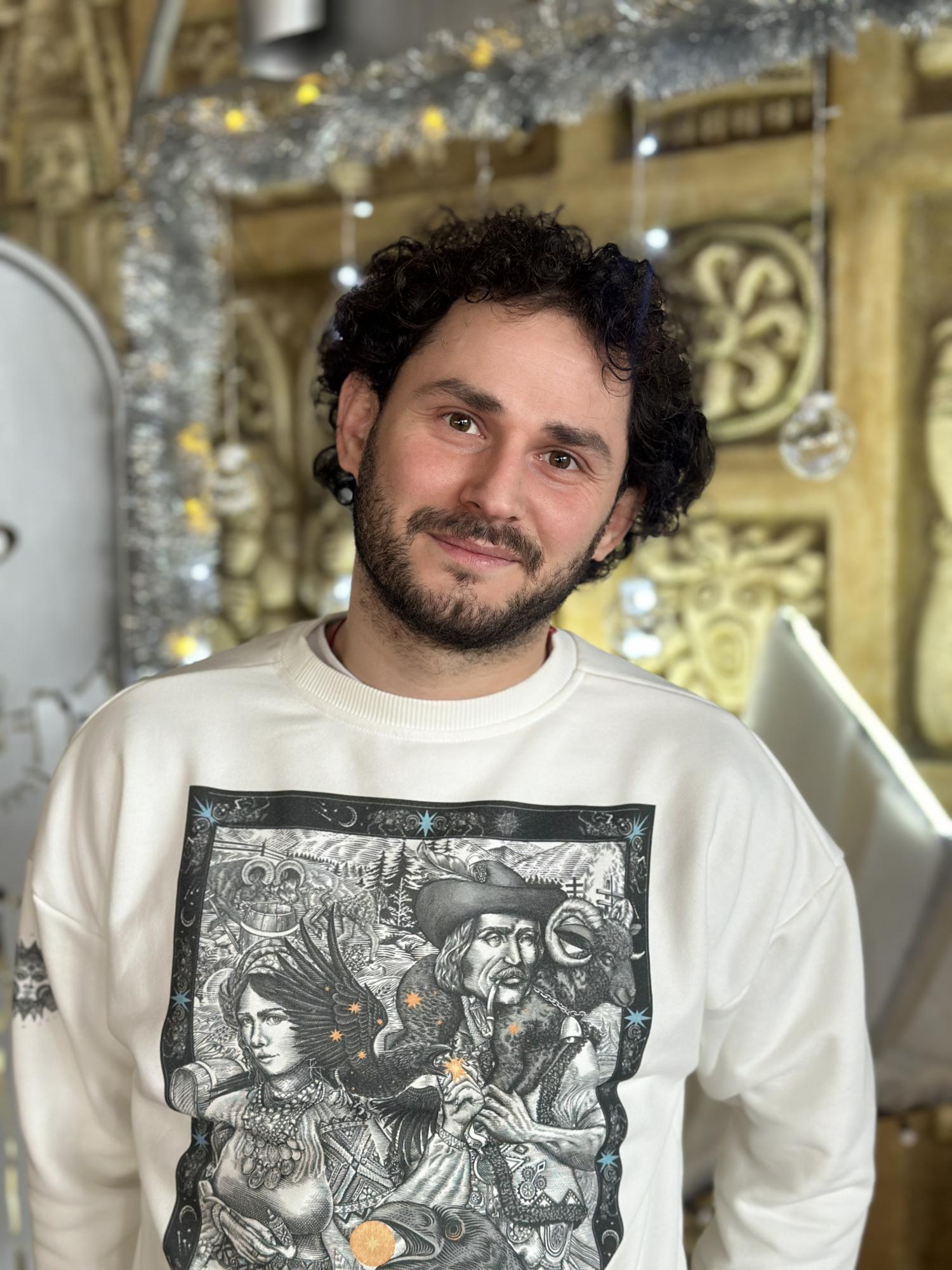 "Настанут светлые и мирные времена": Никитюк, Сумская и другие звезды чувственно поздравляют с Новым годом