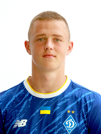 Два українські футболісти проміняли Чемпіоншип на молодіжку "Динамо". Про кого йдеться