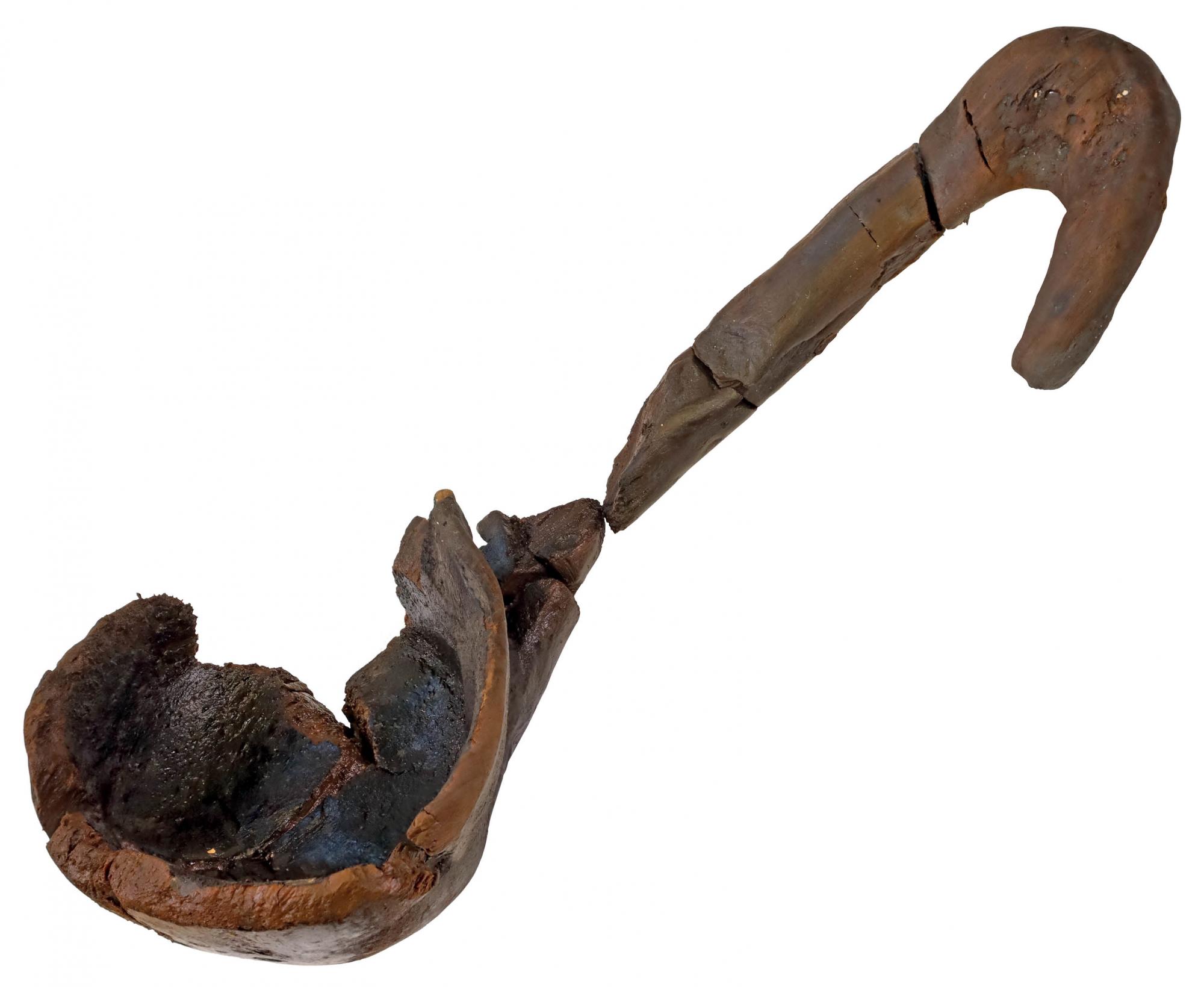 Археологи розкопали колодязь з жертовними прикрасами! Цій знахідці понад 3000 років