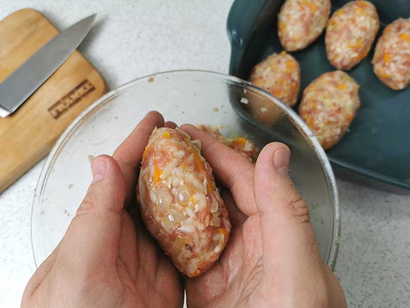 Клопотенко поделился рецептом ленивых голубцов: просто, быстро и фантастически вкусно!