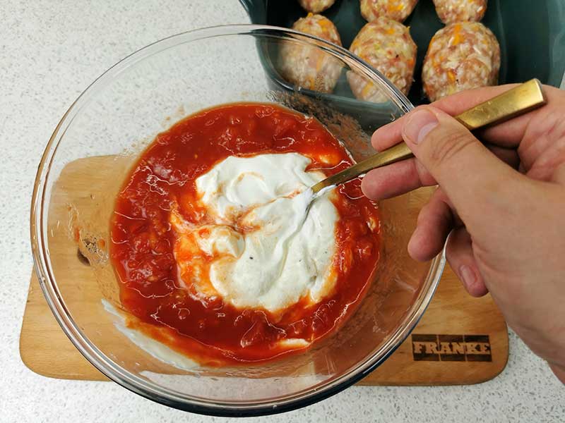 Клопотенко поделился рецептом ленивых голубцов: просто, быстро и фантастически вкусно!