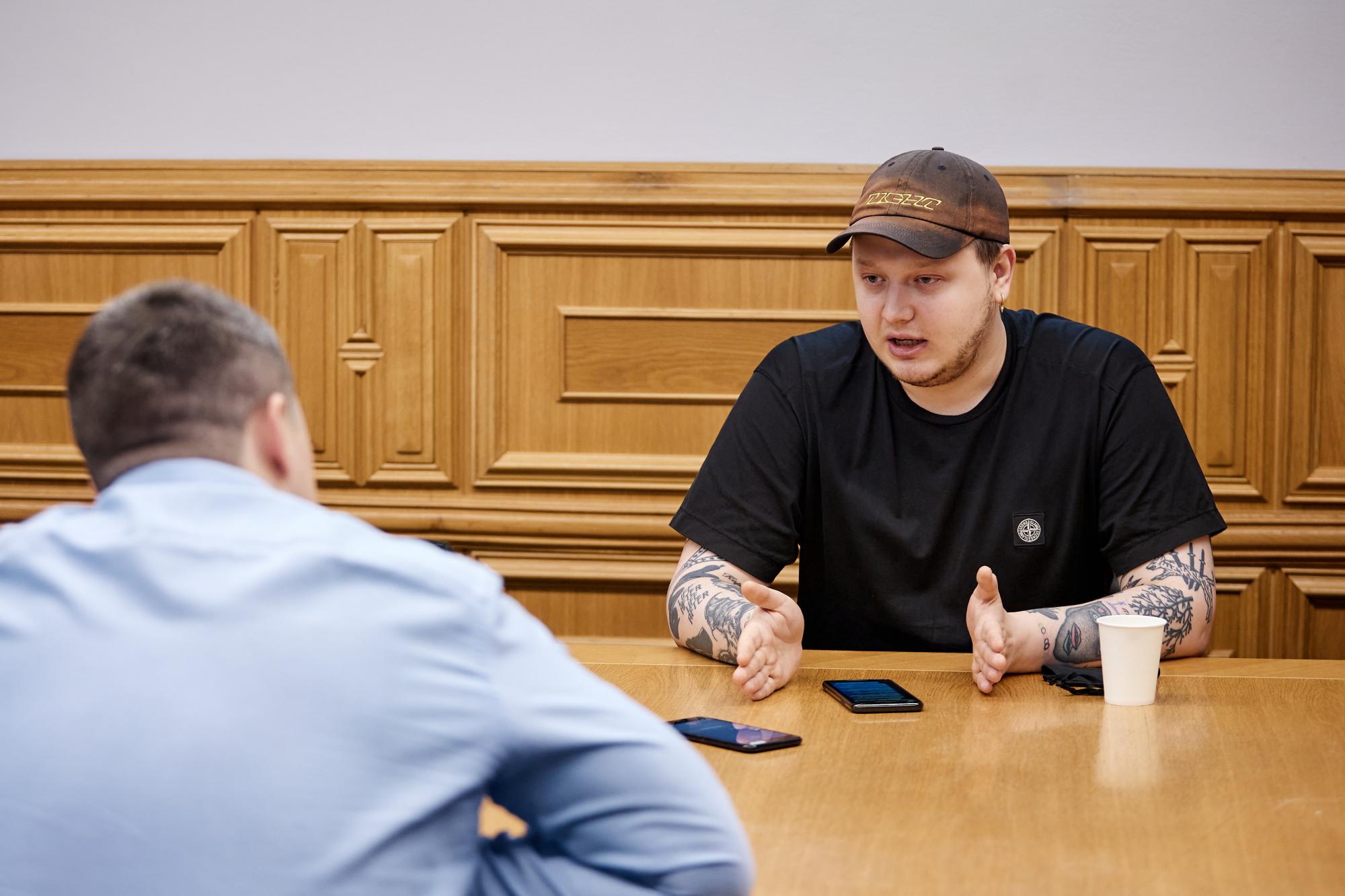 Будущее "Дія", е-гривна и свадьбы онлайн. Блиц-интервью Михаила Федорова