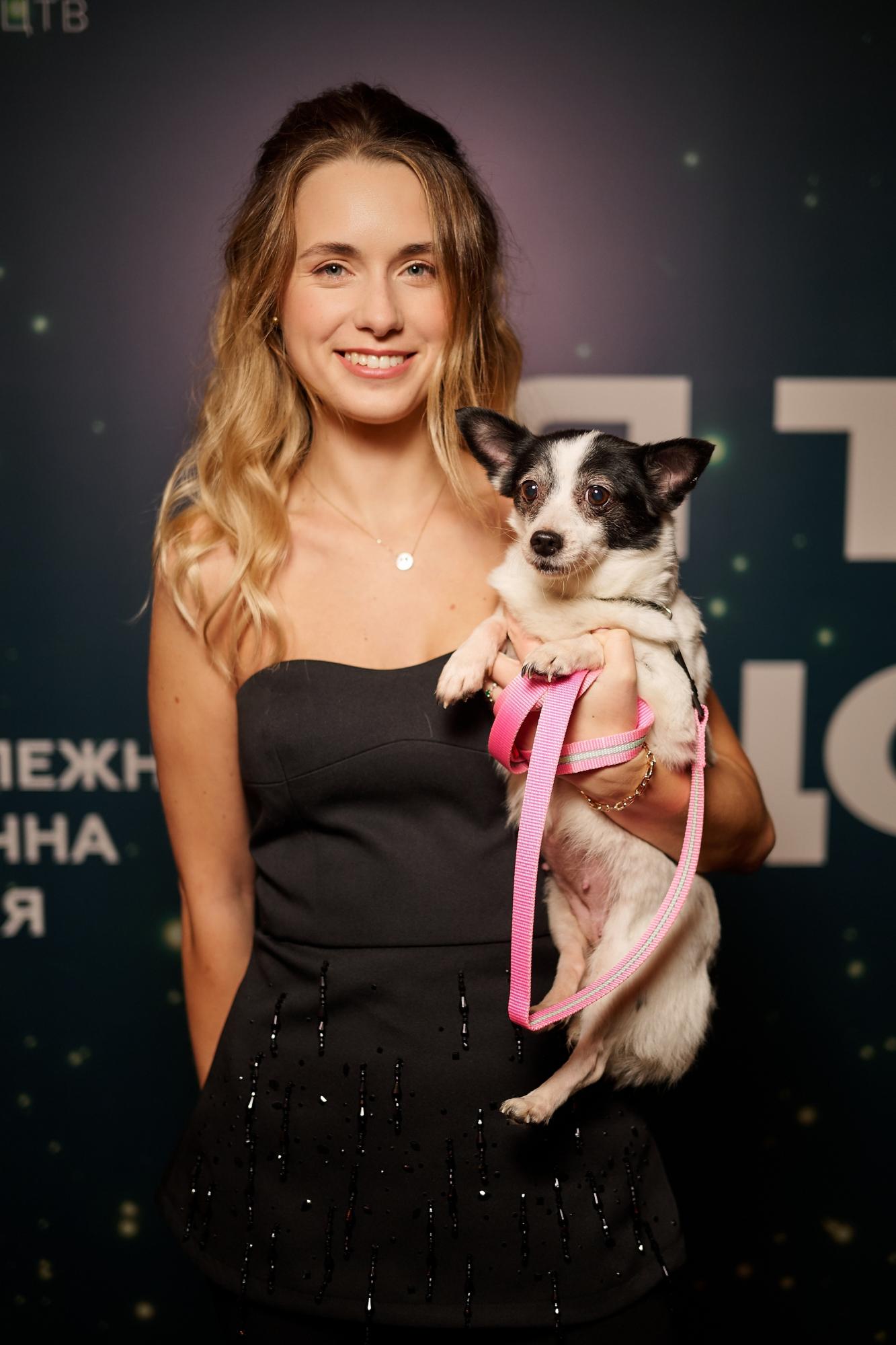 Українські зірки на червоній доріжці розчулили несподіваним жестом (фото)