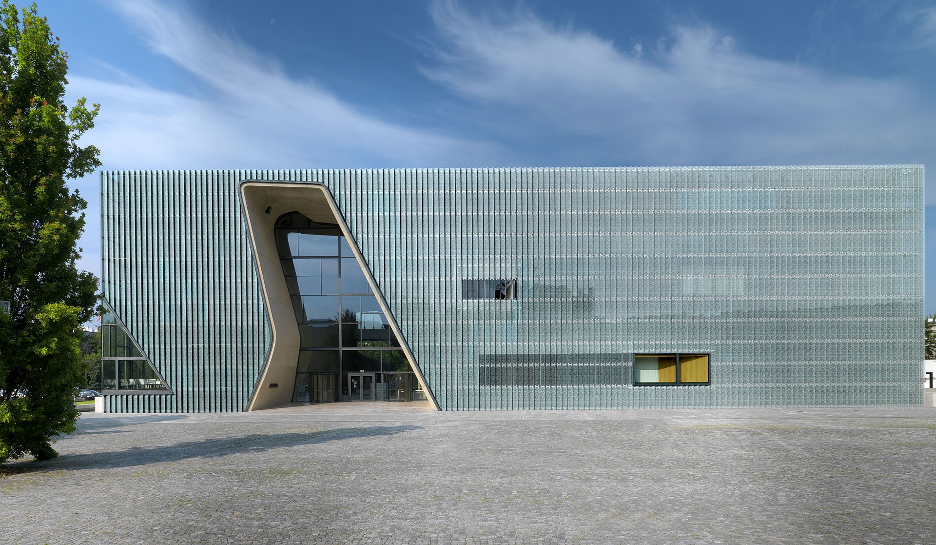 Город дворцов и панорам. Что посмотреть в Варшаве, если вы здесь впервые