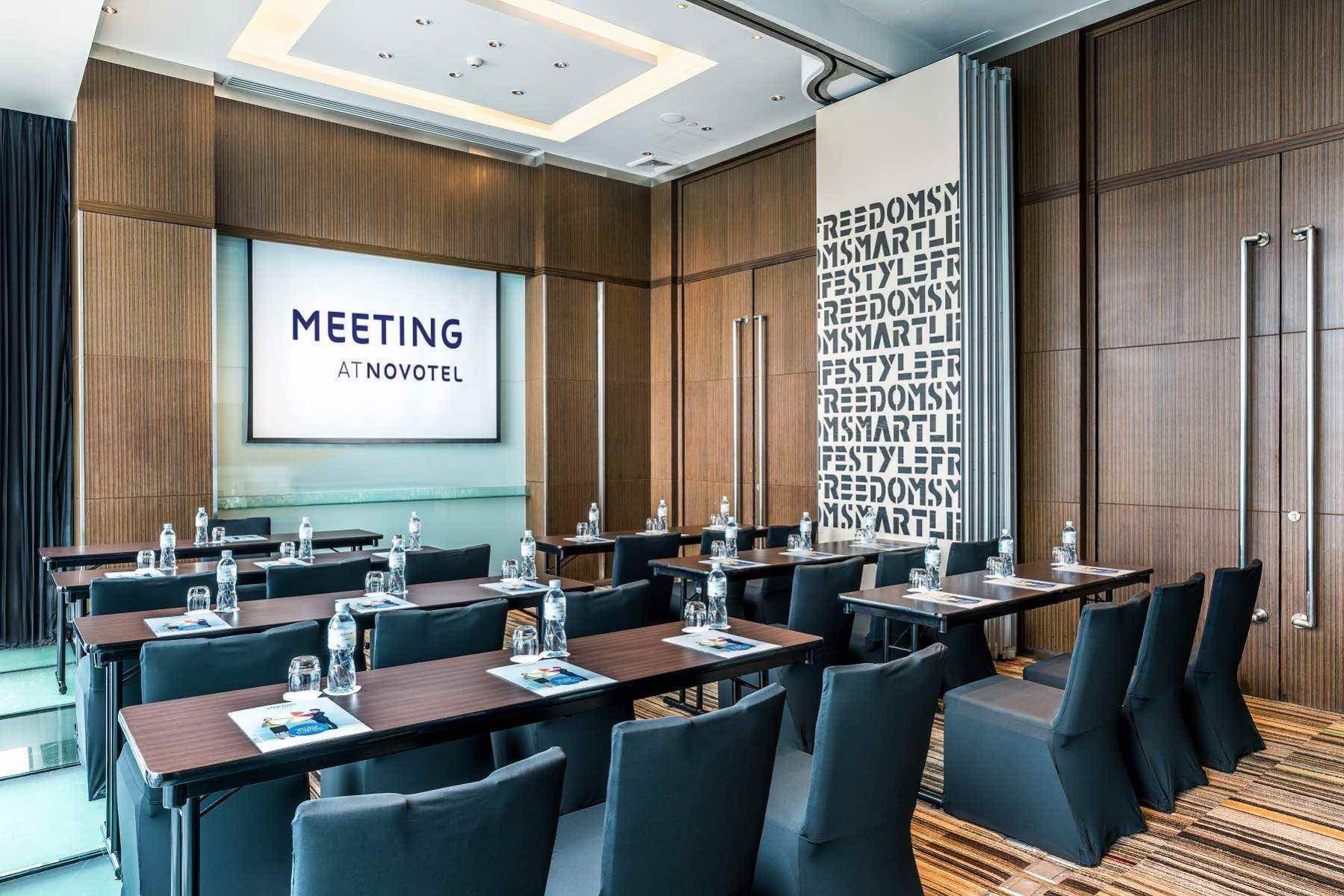 Тищенко в Таїланді: як виглядає готель, де буде віщати нардеп (фото)