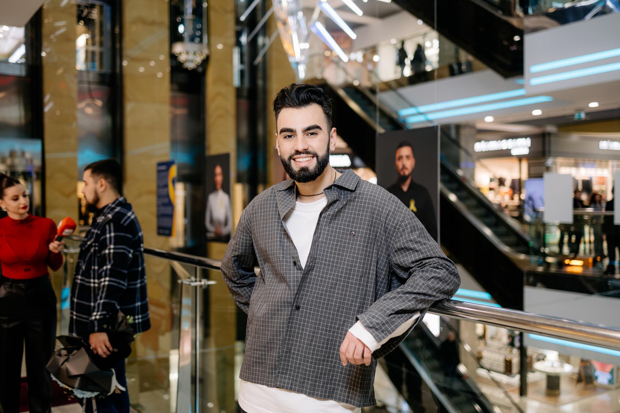 Різатдінова відкрила у Києві фотовиставку про Крим: чому це важливо