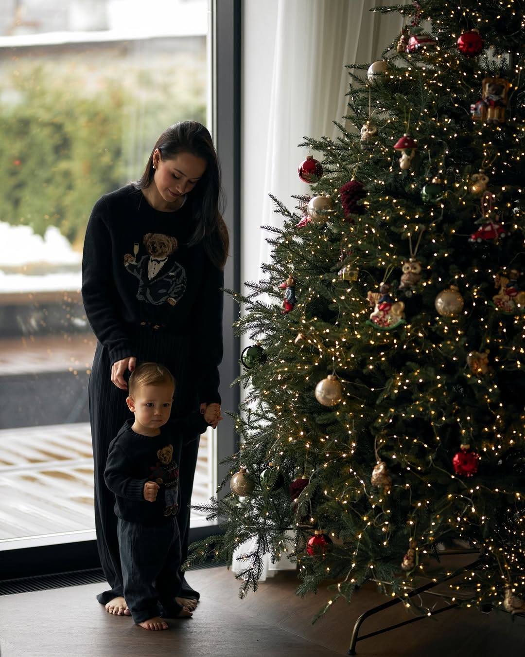 Як Решетніки, Дантес та інші українські зірки прикрасили свої ялинки до Різдва та Нового року