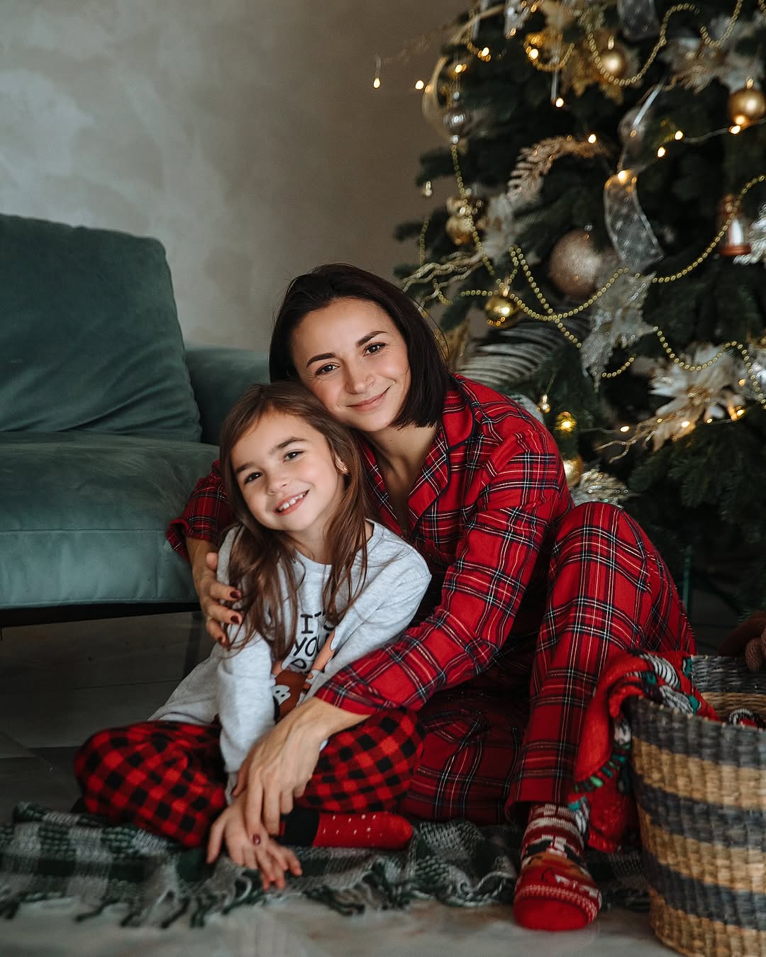 "Мира нам всем". Осадчая, Сумская и другие звезды трогательно поздравили украинцев с Рождеством