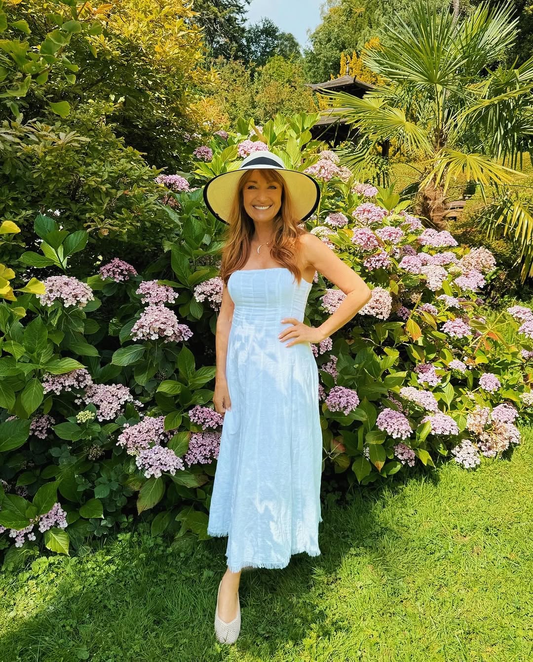 Микаэла из сериала "Доктор Куин": как выглядит и чем занимается актриса