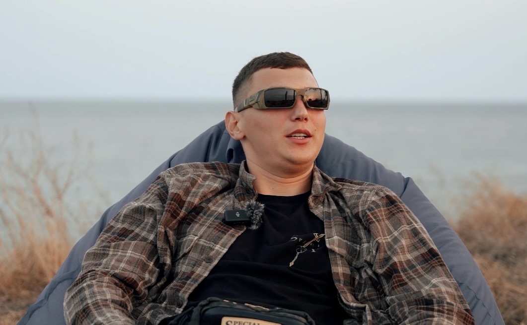 Леся Нікітюк показала ранкові ніжності з коханим-військовим у ліжку