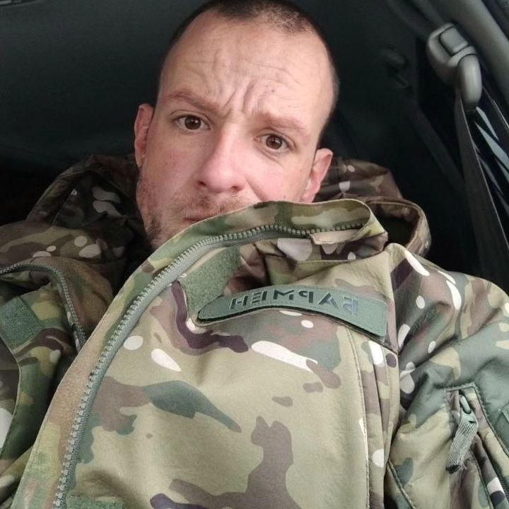 Чоловік-воїн учасниці дуету Анна-Марія потрапив у психлікарню: що відомо