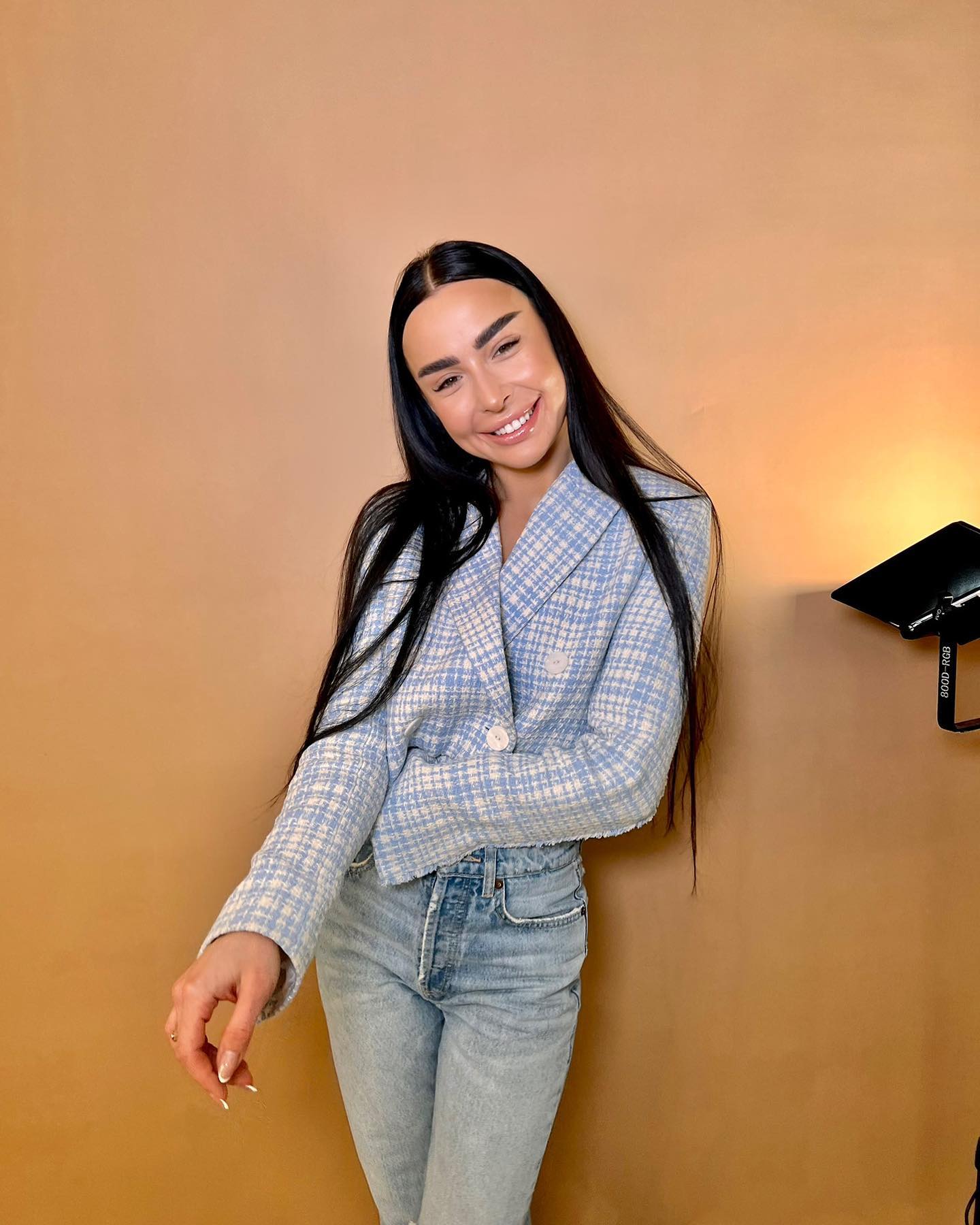 Звезда "Голосу країни" вышла замуж: романтические кадры со свадьбы