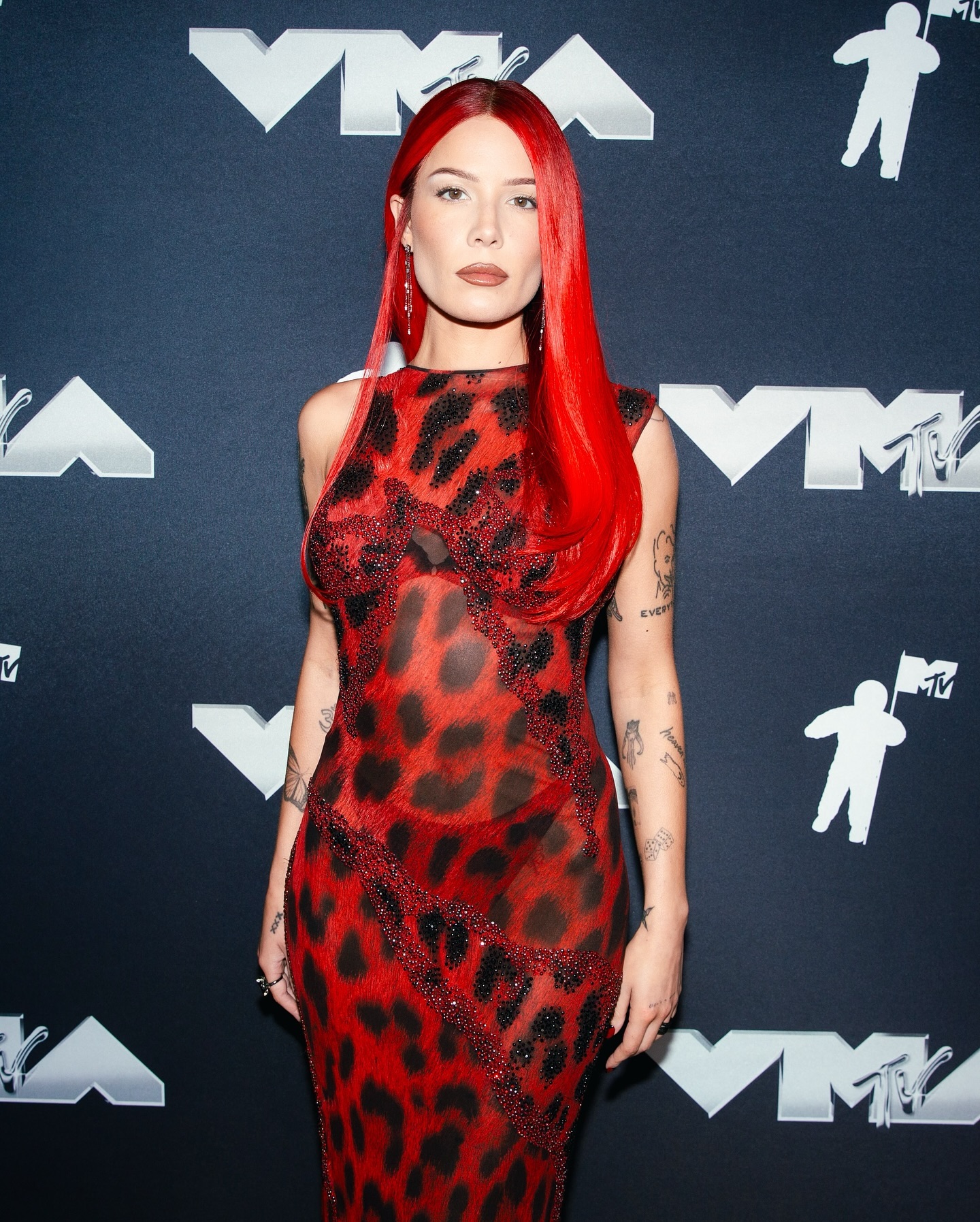 6 зірок, які страждають біполярним розладом і відкрито розповідають про це