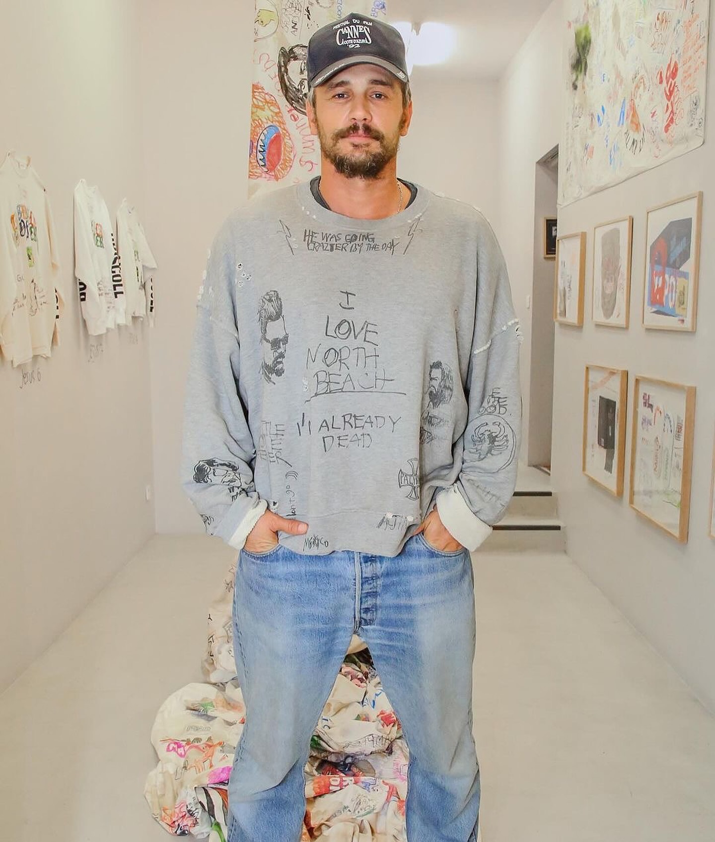 5 звезд, которые когда-то работали официантами