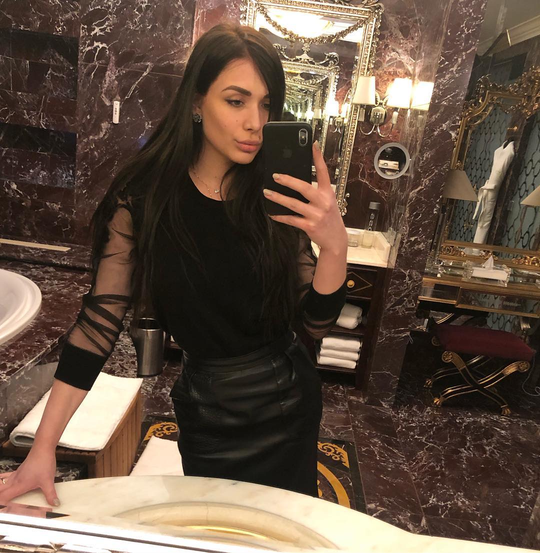 Російська "криптокоролева" вкрала 22 млн доларів і задонатила їх на ЗСУ: на неї чекає суд