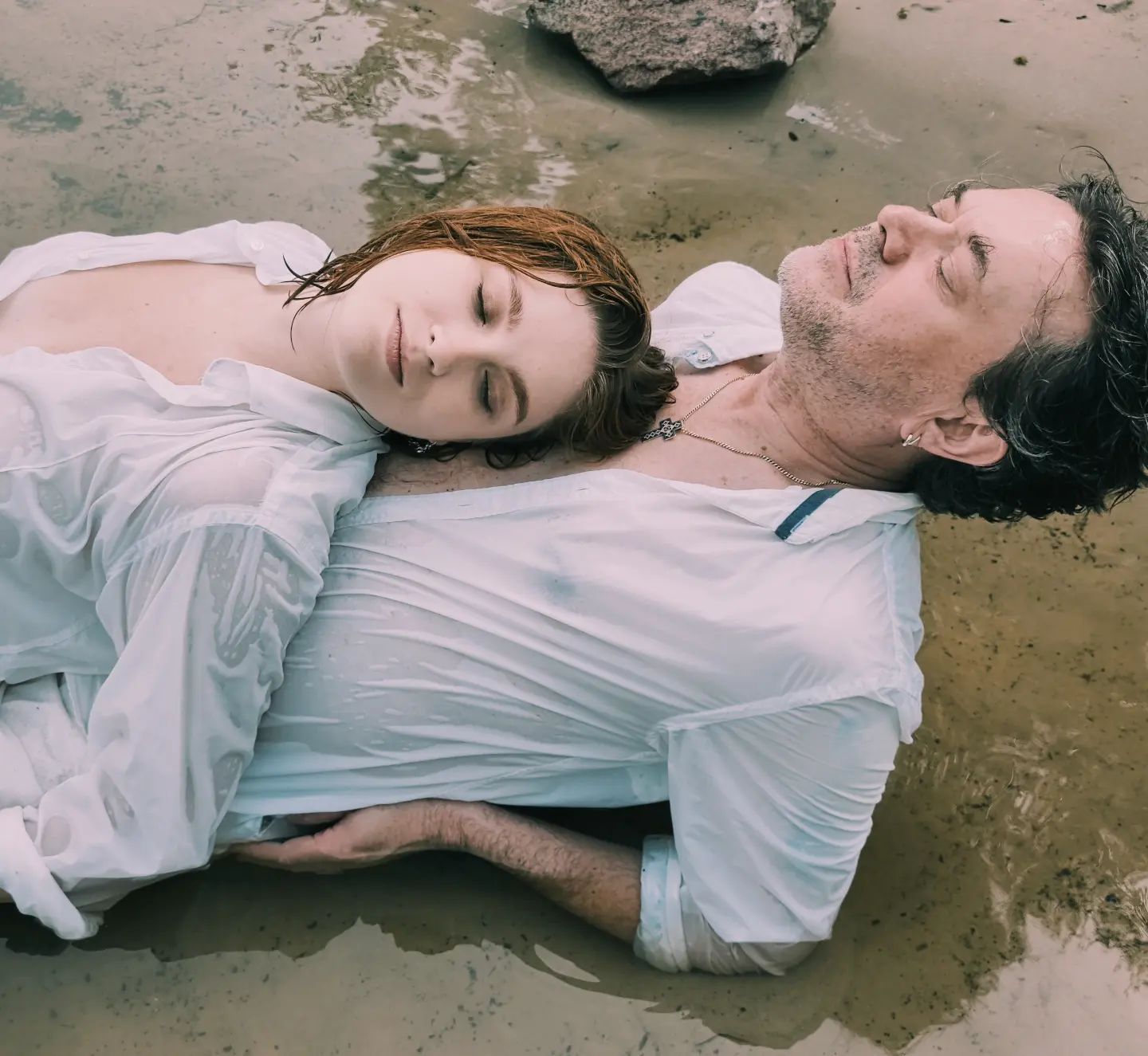 Остап Ступка підтвердив роман з молодшою на 35 років обраницею: що про неї відомо